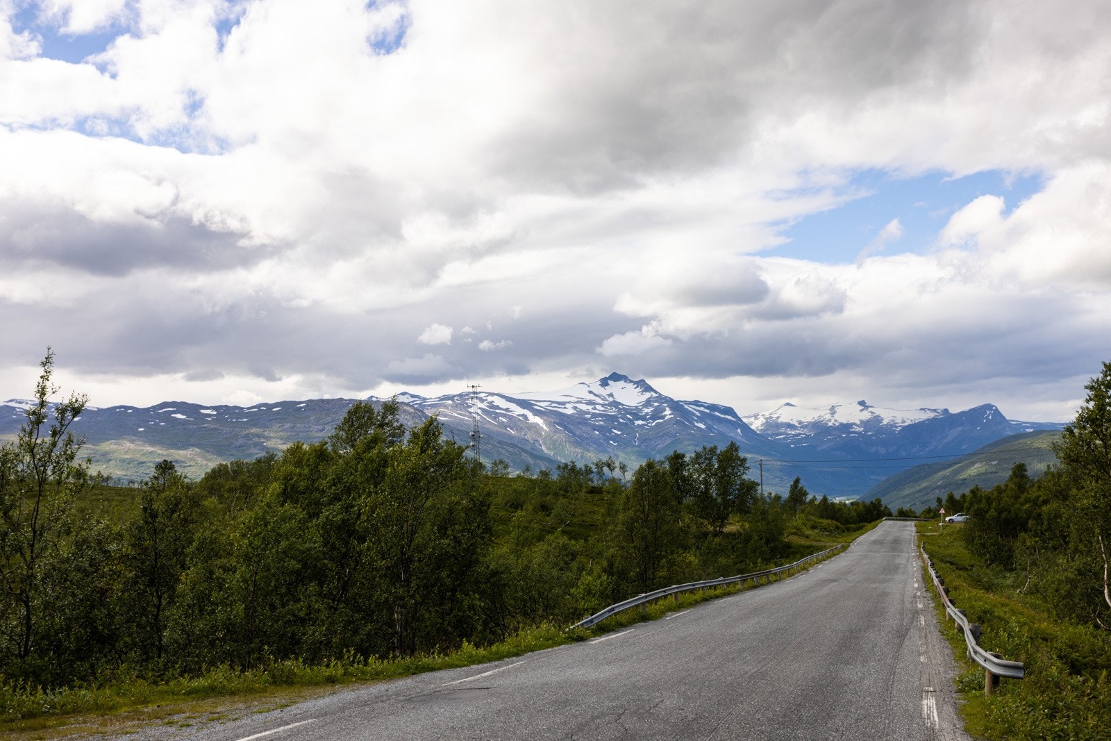 Tjyvålia-66 Galleribilde