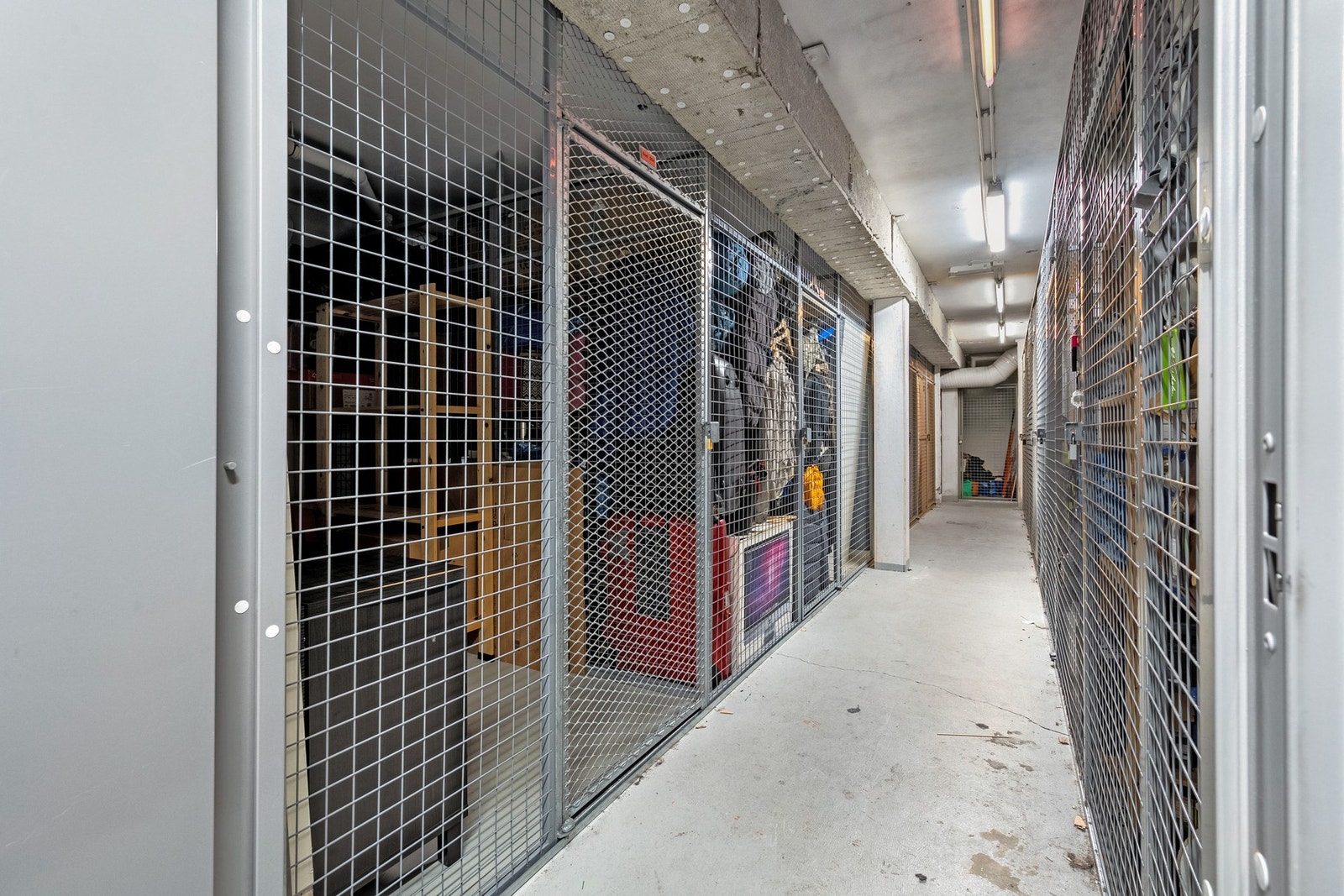 Leiligheten disponerer en praktisk bod i kjeller. Galleribilde