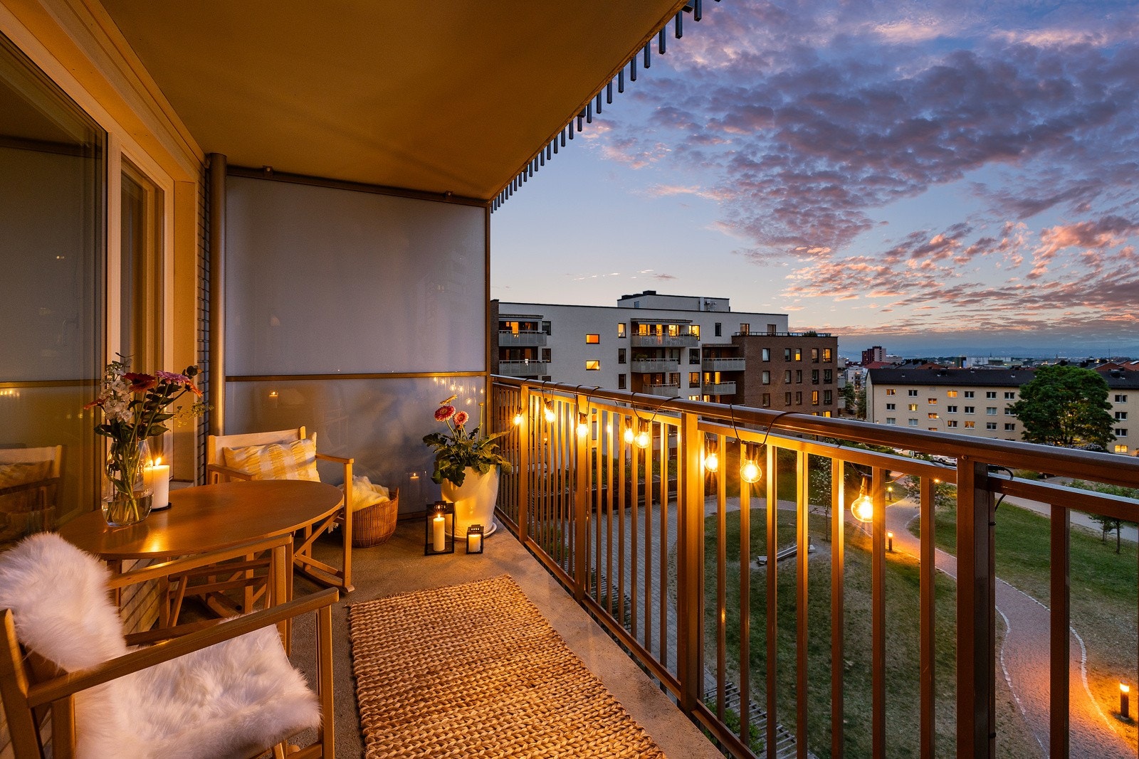 Om ønskelig kan man få innglasset balkong. Galleribilde