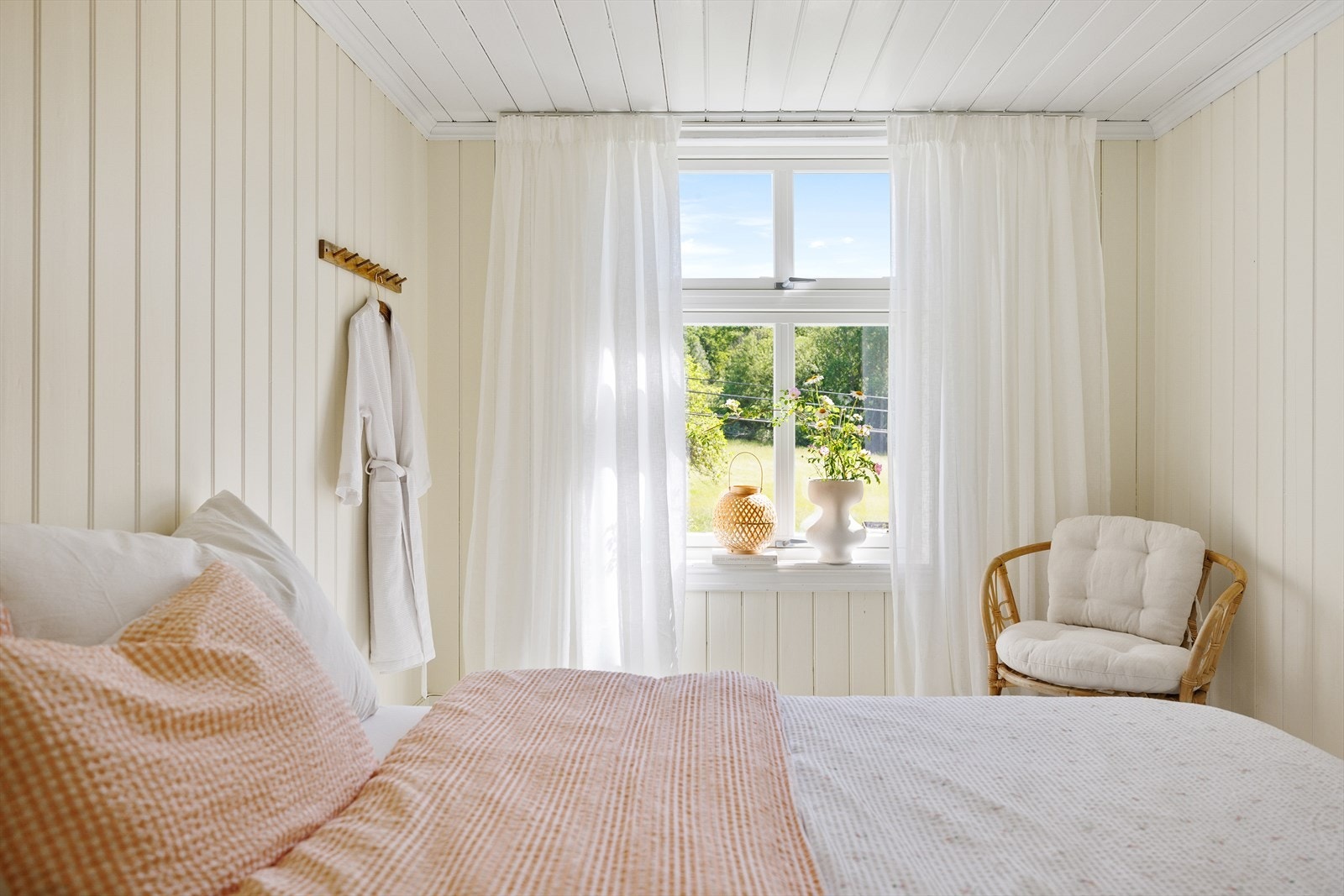 Soverom nr. 3 er sørvendt. Galleribilde