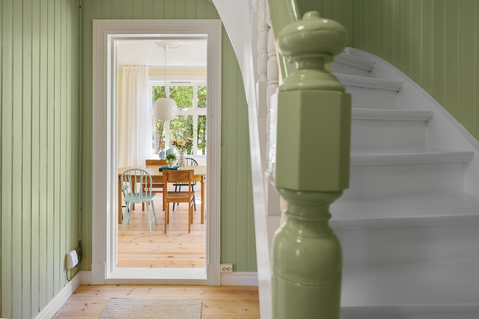 Boligens to andre soverom ligger i andre etasje. Galleribilde