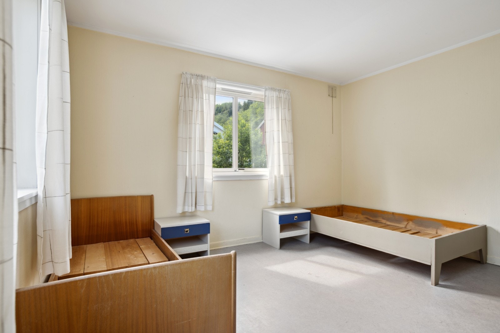 Lyst og luftig soverom Galleribilde