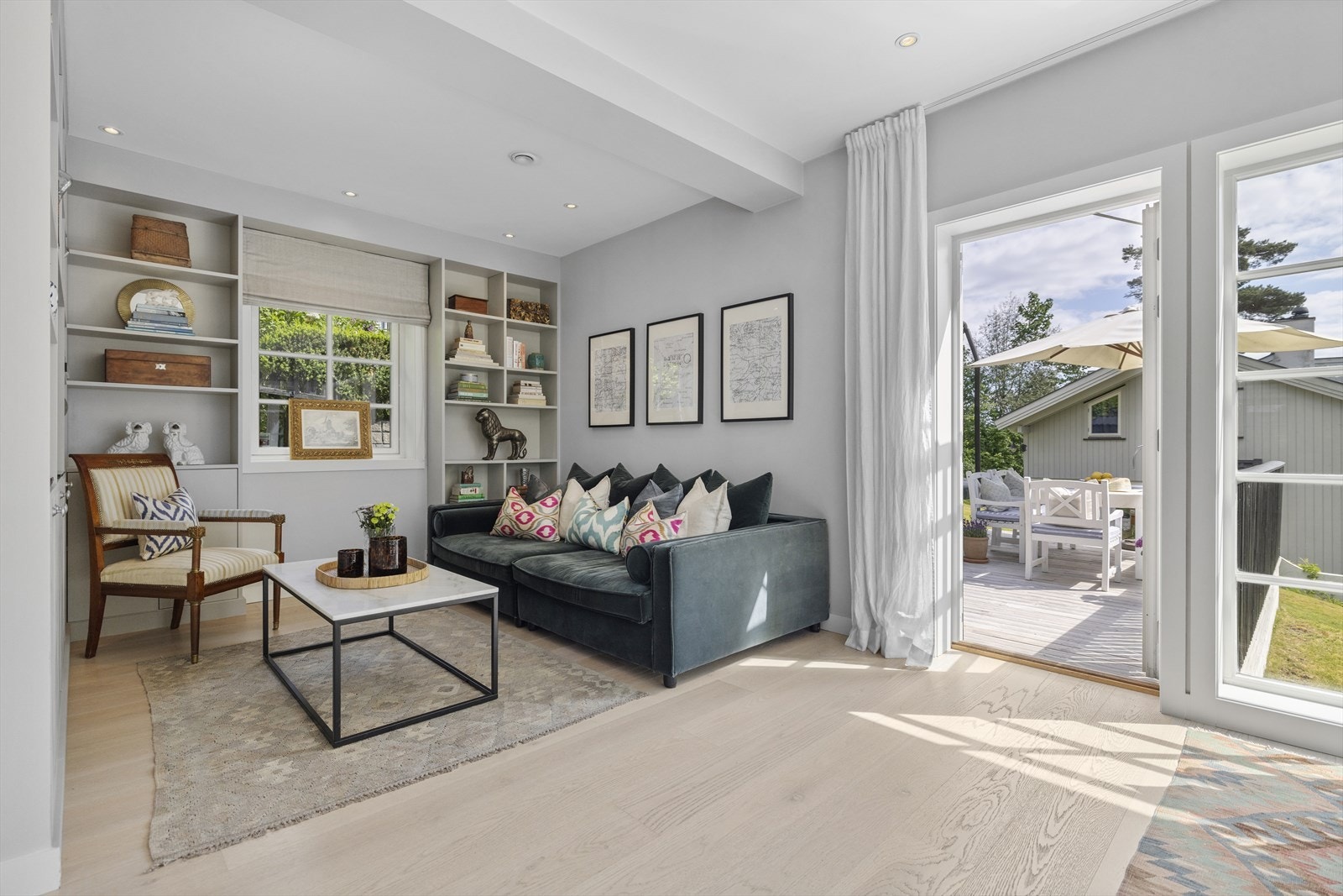 Direkte utgang til øsvendt terrasse Galleribilde