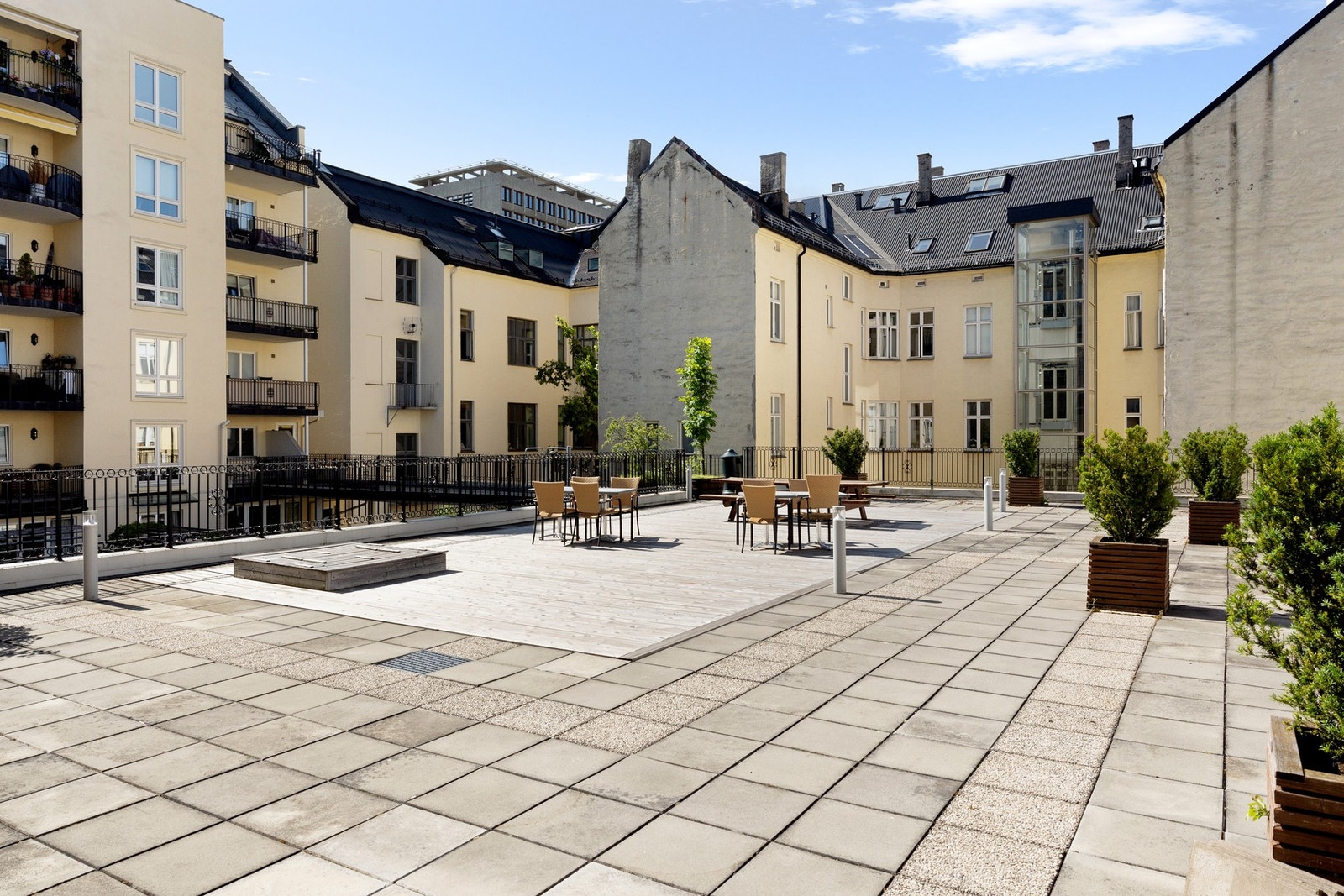 Stor felles takterrasse for Frogner Atrium sine beboere. Galleribilde