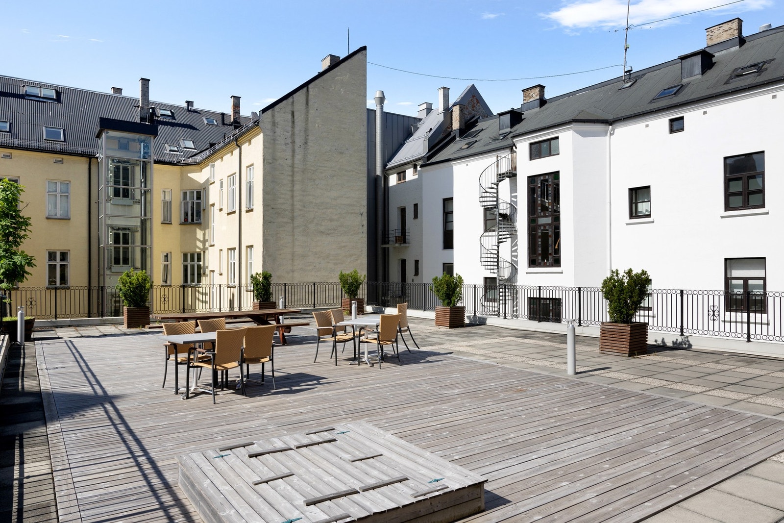 Stor felles takterrasse for Frogner Atrium sine beboere. Galleribilde