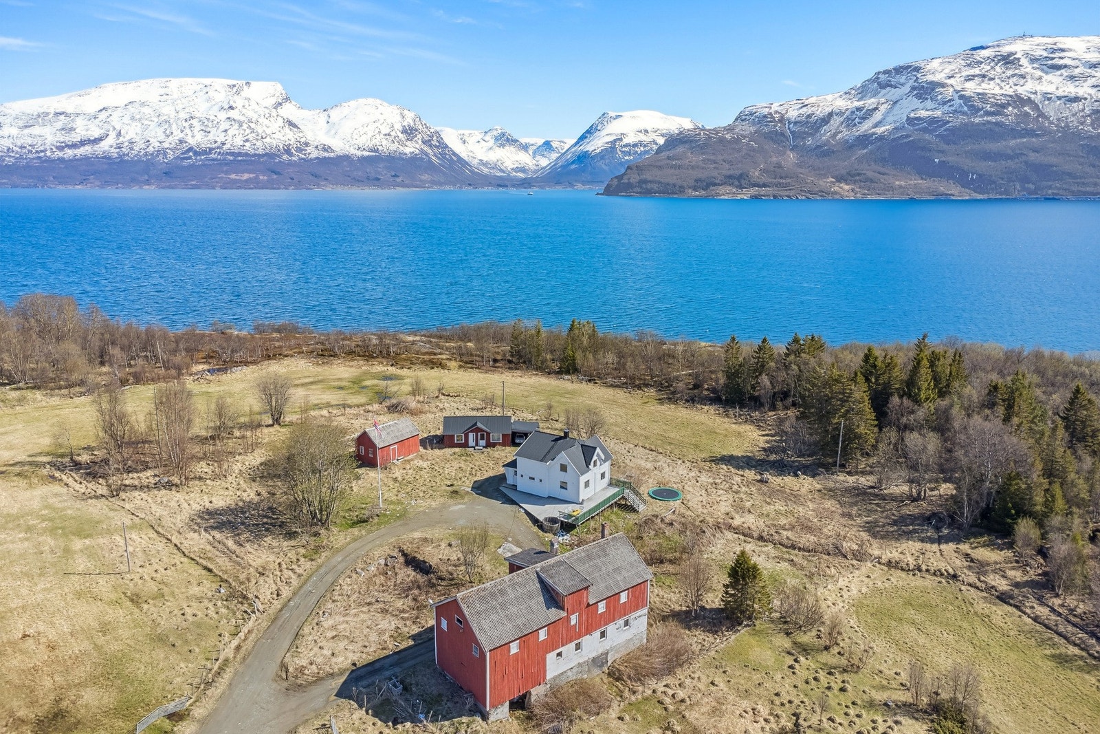 Dronebilde Galleribilde
