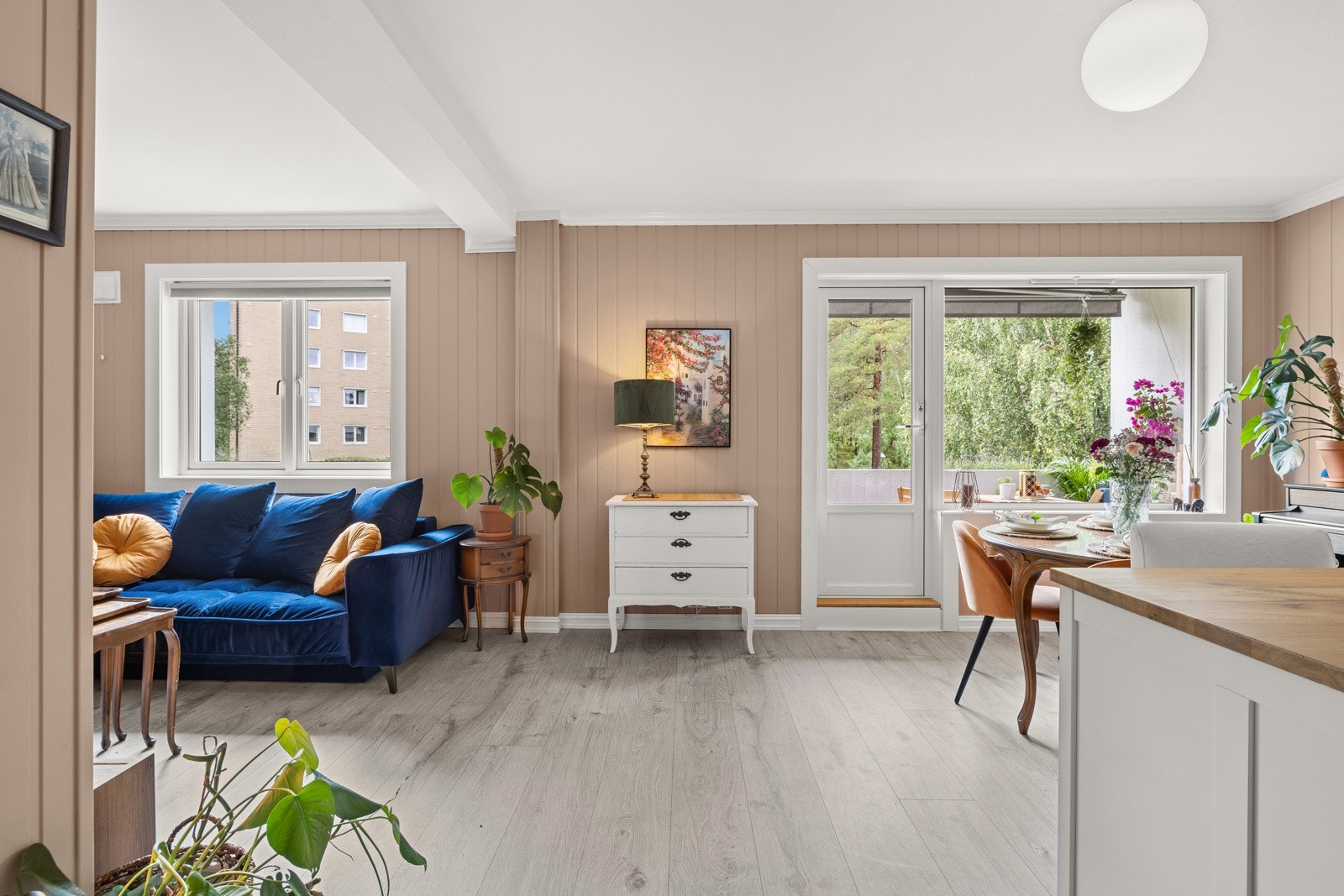 - Velkommen til Granittveien 16, en meget pen leilighet med åpen og sosial løsning - Galleribilde