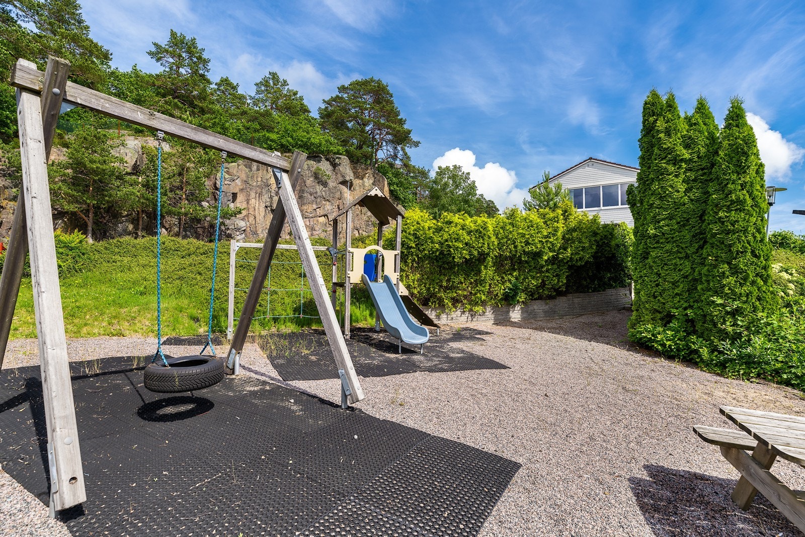 Lekeplass like ved Galleribilde