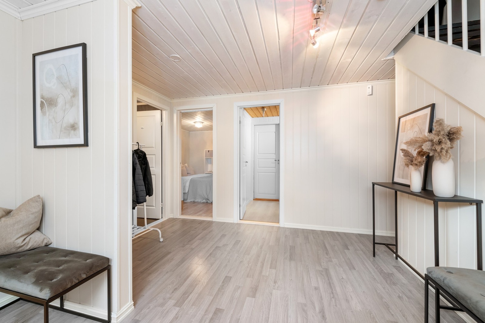 Hall/gang. Galleribilde