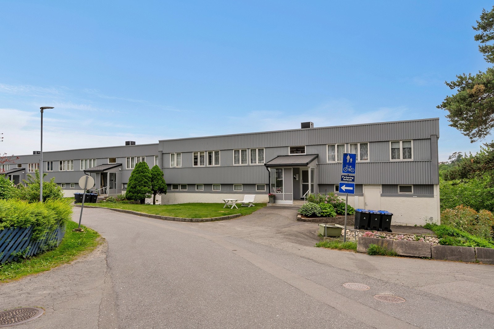 Andelsleilighet i etablert og rolig boligområde på Solåsen. Galleribilde