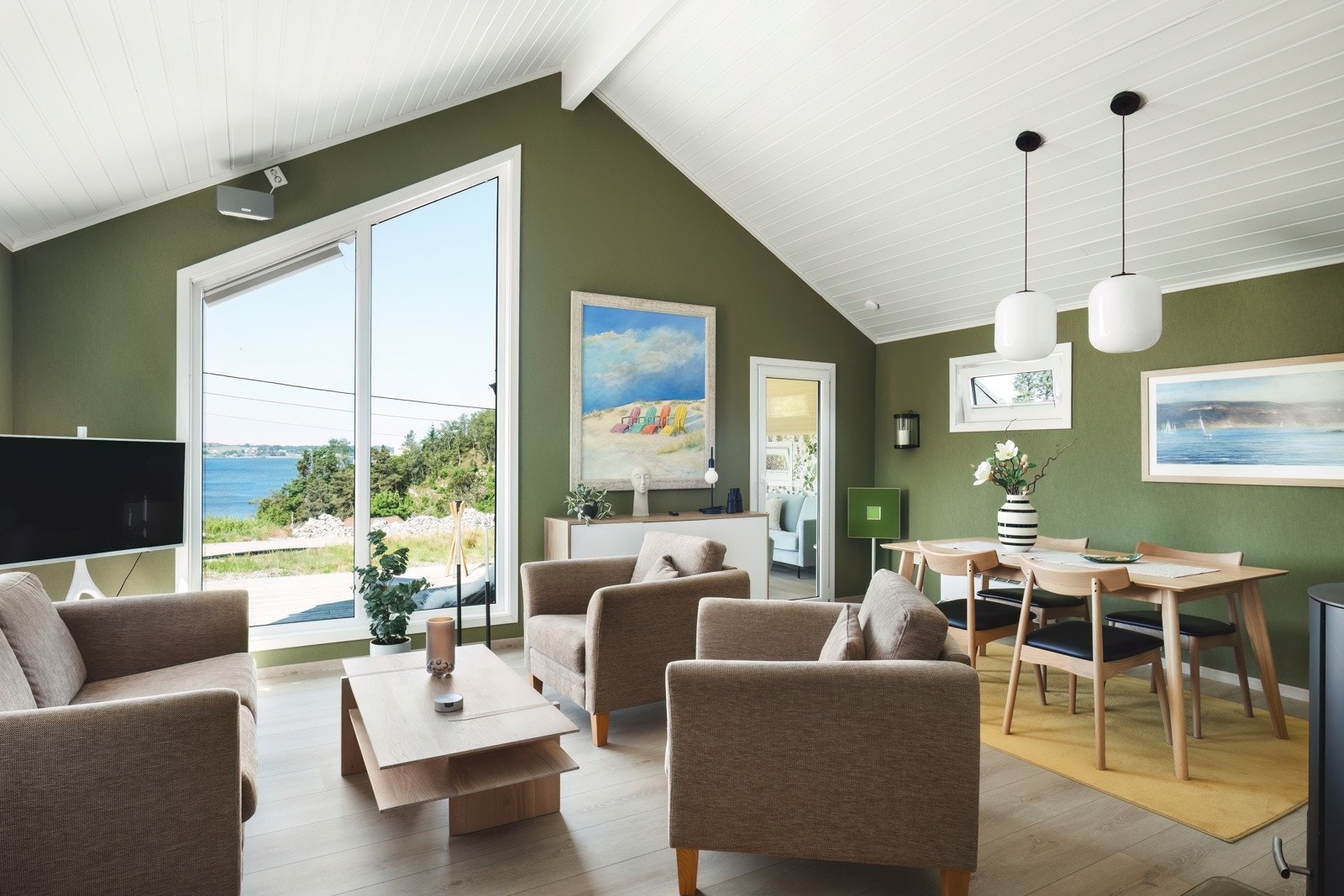 Stuen har gode innredningsmuligheter Galleribilde