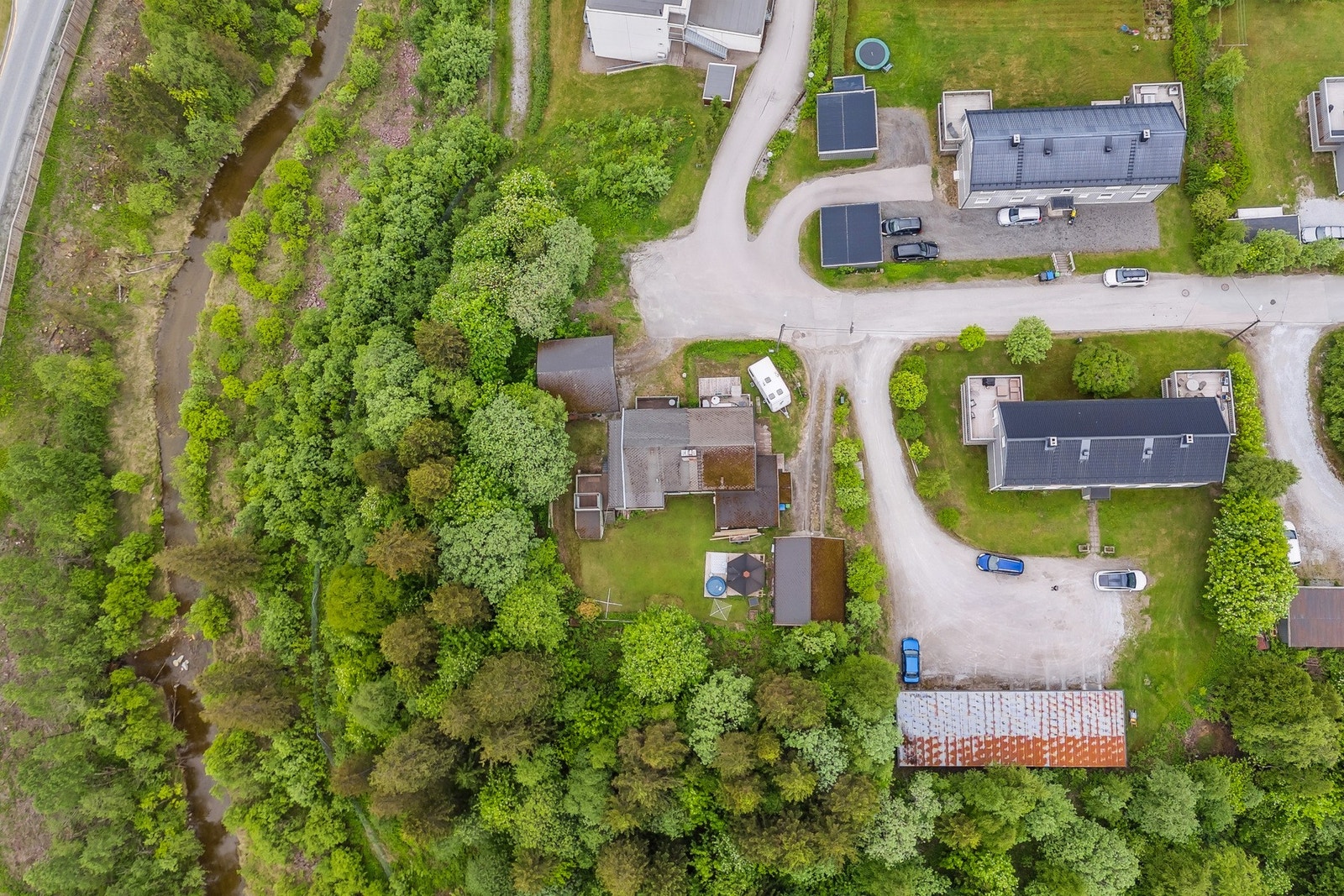 Dronebilde av boligen Galleribilde
