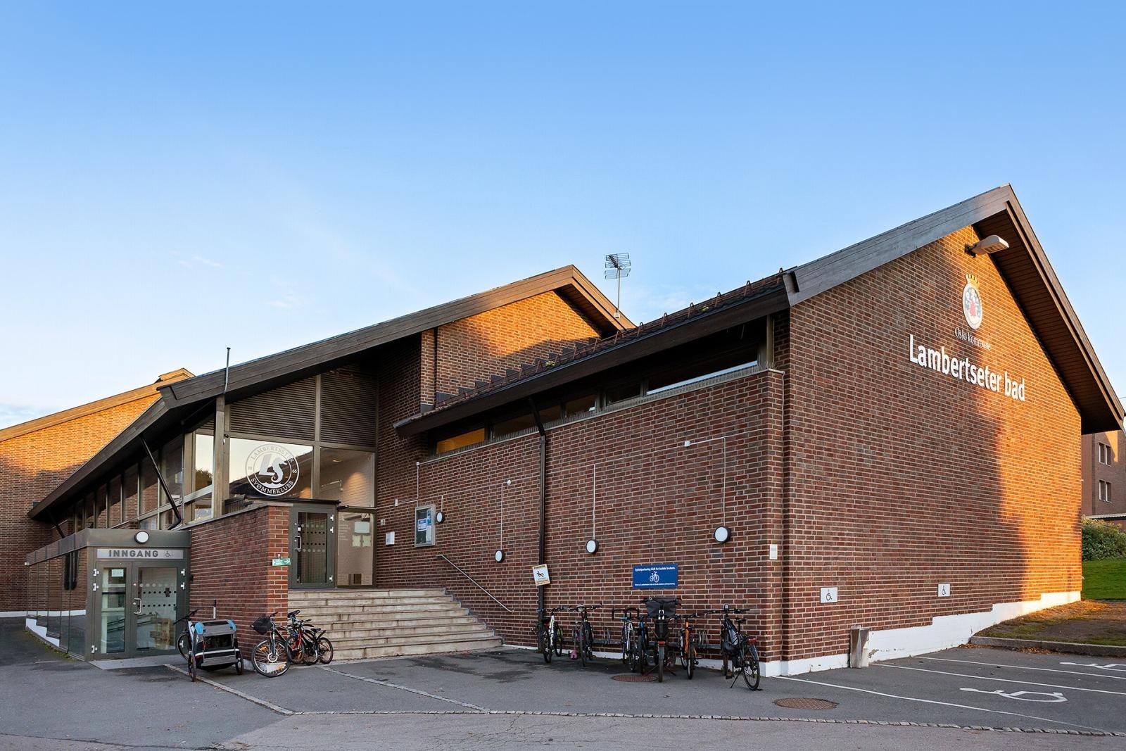 Lambertseter bad Galleribilde