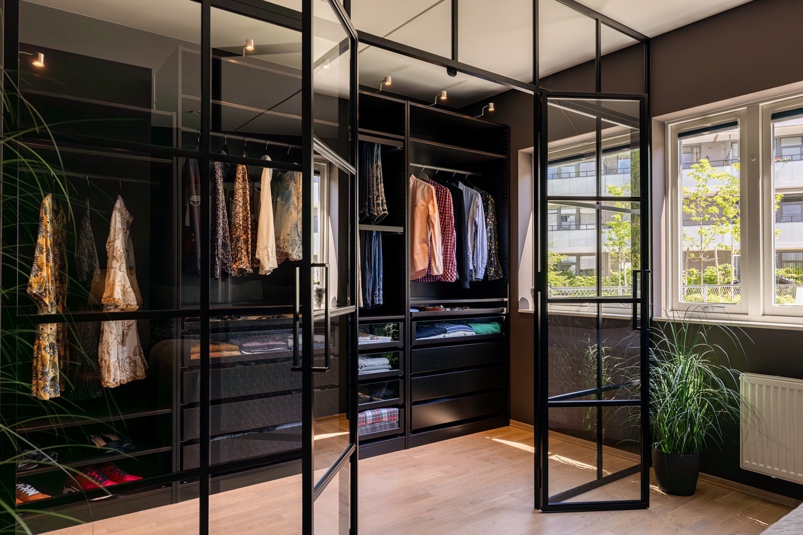 Godt utnyttet garderobeløsning Galleribilde