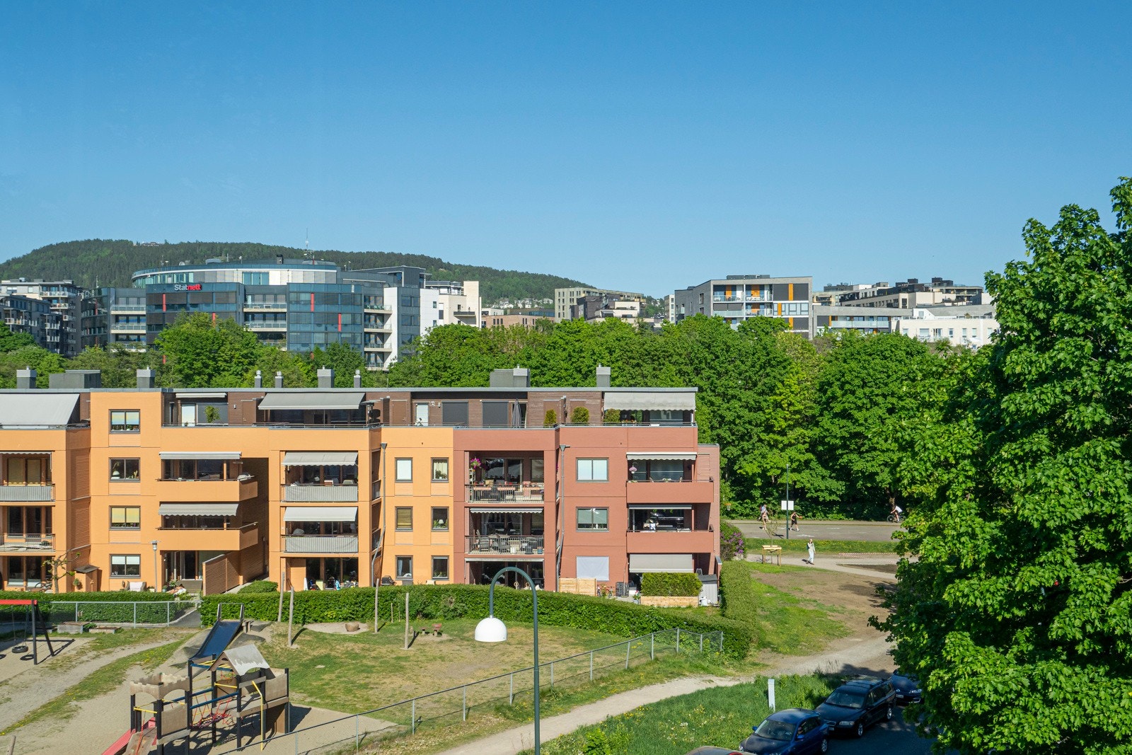 Utsikt fra hovedsoverommet til Akerselva. Galleribilde