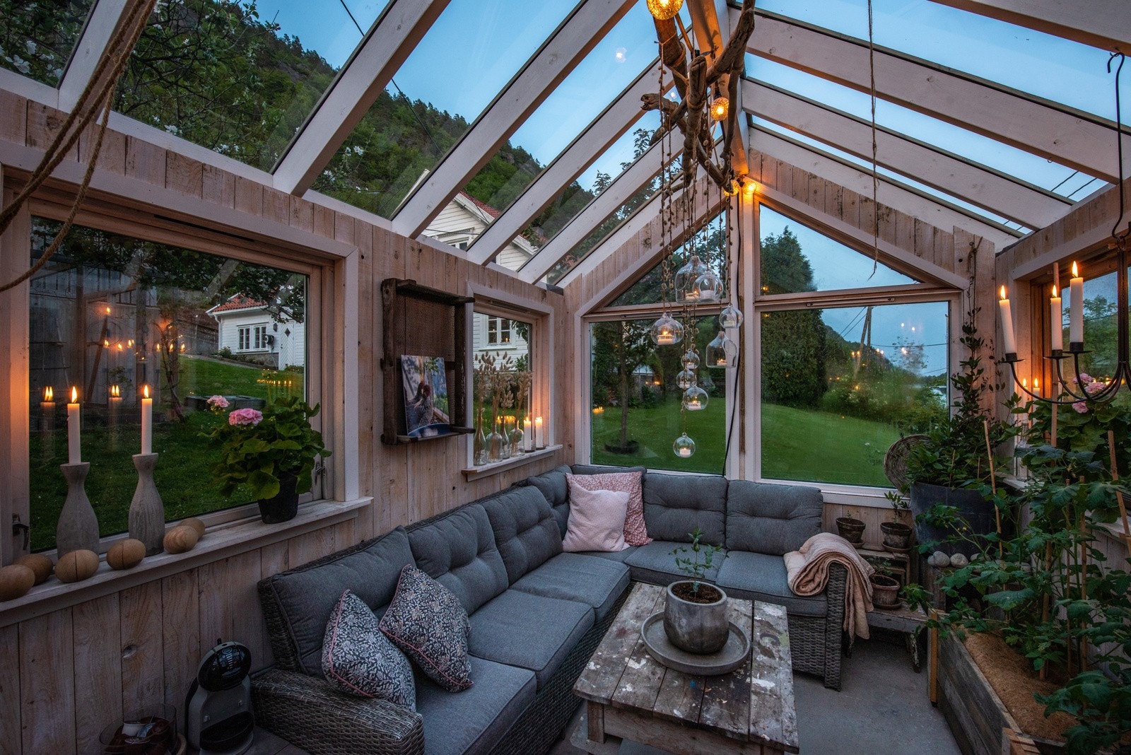 Med hagestue forlenges utesesongen. Galleribilde