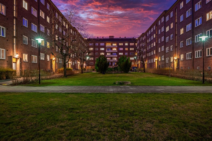 Det må jo være en av de fineste bakgårdene i området! Galleribilde