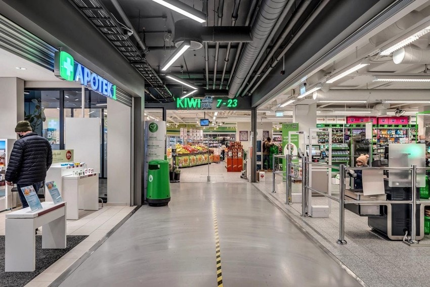 En kort spasertur fra leiligheten ligger Carl Berner passasjen med flere butikker og Vinmonopolet. Galleribilde