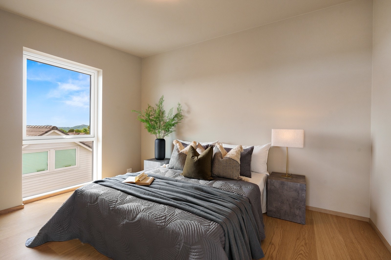 Soverom I - Mastersoverom. Galleribilde