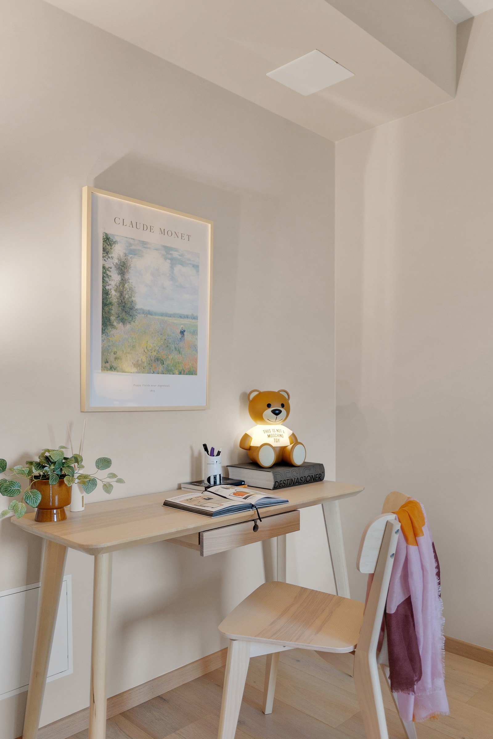 Det er plass til kontorløsning i boligen Galleribilde