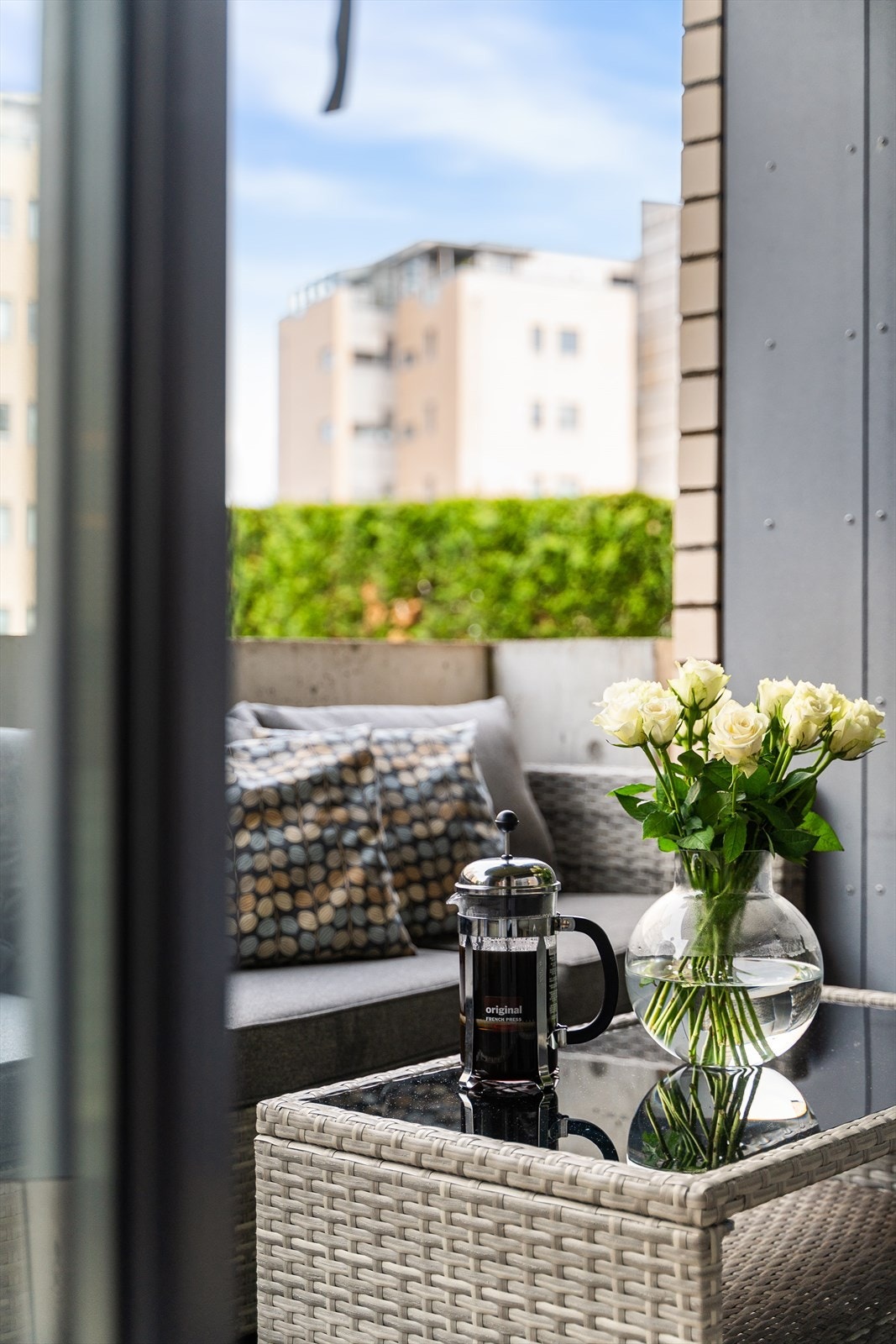 Videre så er stuen forlenget med en koselig balkong. Galleribilde