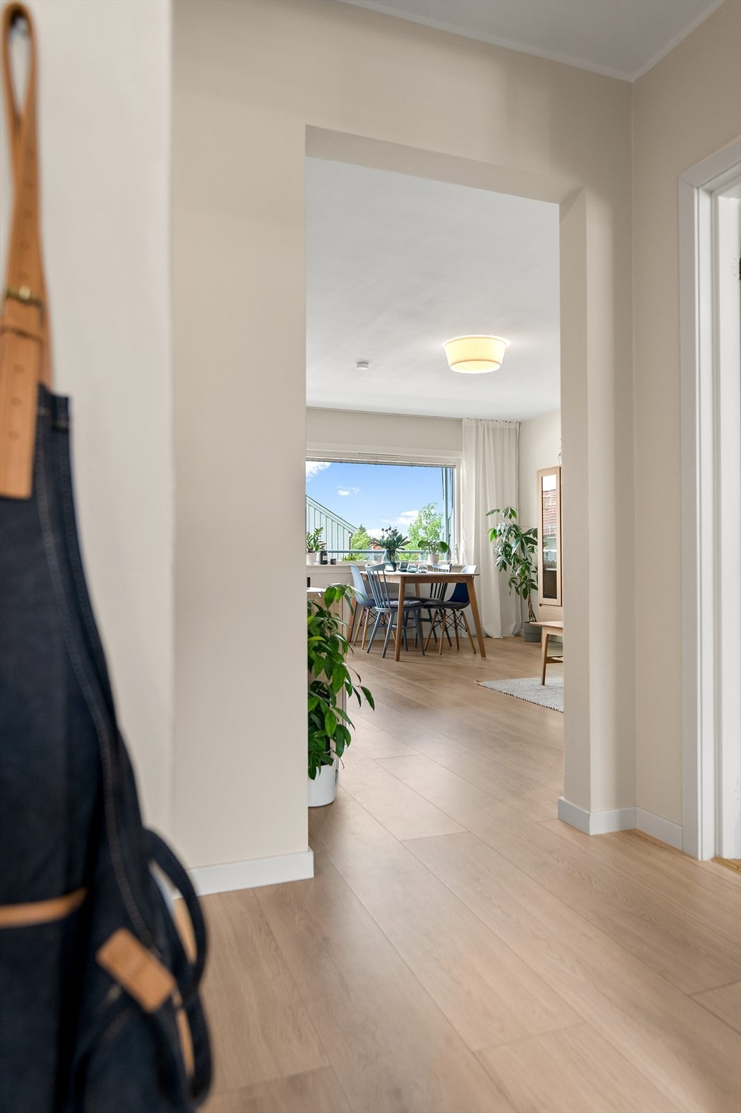 Inn mot stuen Galleribilde