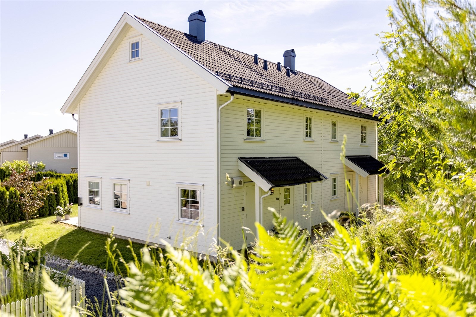 Boligen ble oppført i 2015, og fremstår velholdt og flott. Galleribilde
