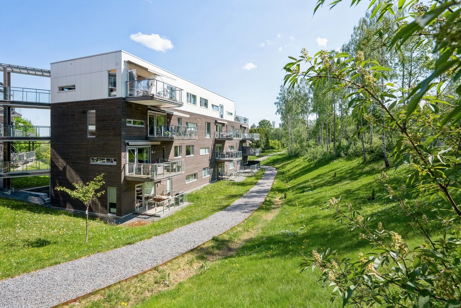 Aktiv Eiendomsmegling ved Solveig Granlund har gleden av å presentere Bjerkelivegen 51. Galleribilde