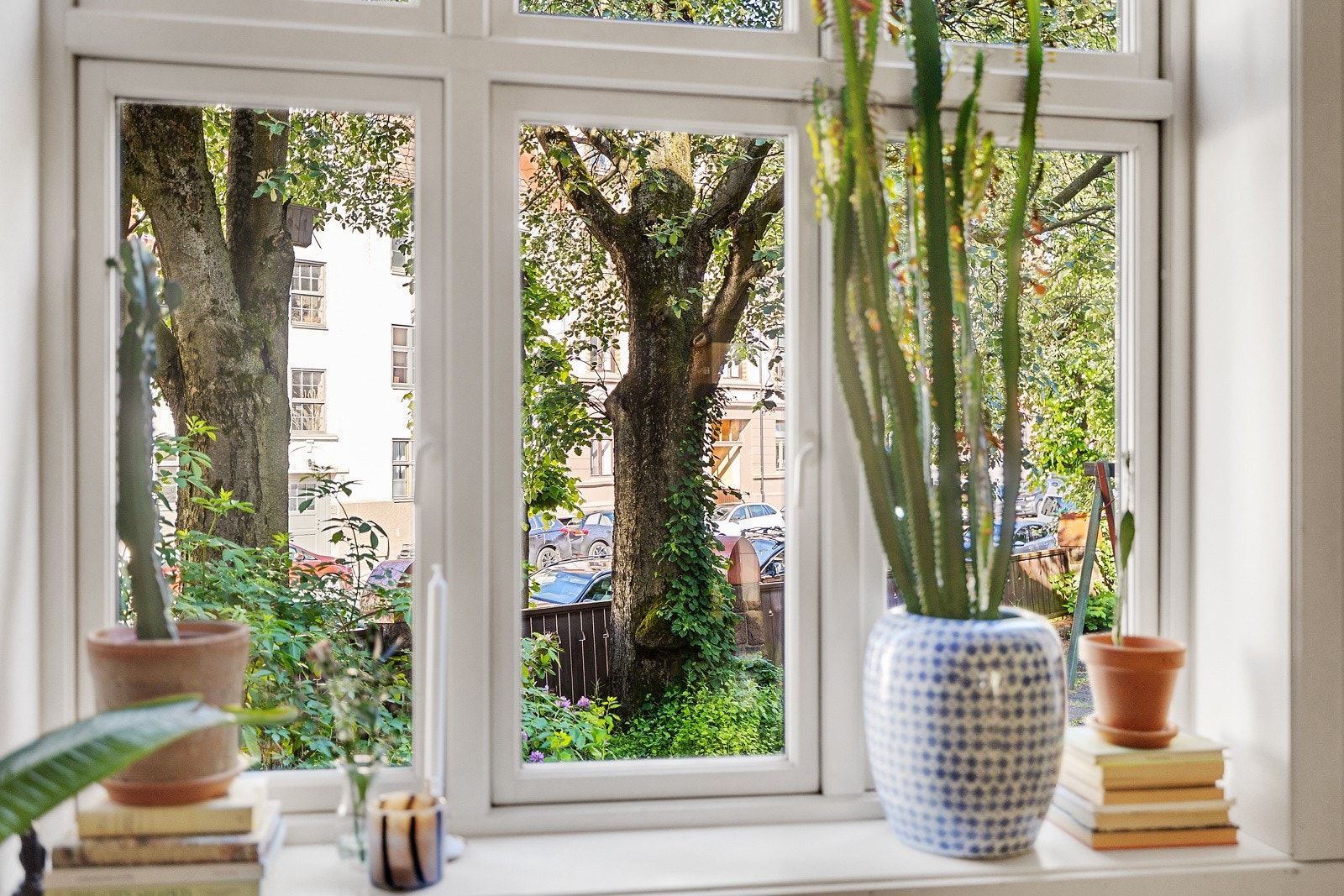 Nydelig 2-roms i høy 1. etasje i den klassiske Torshovbebyggelsen! Galleribilde