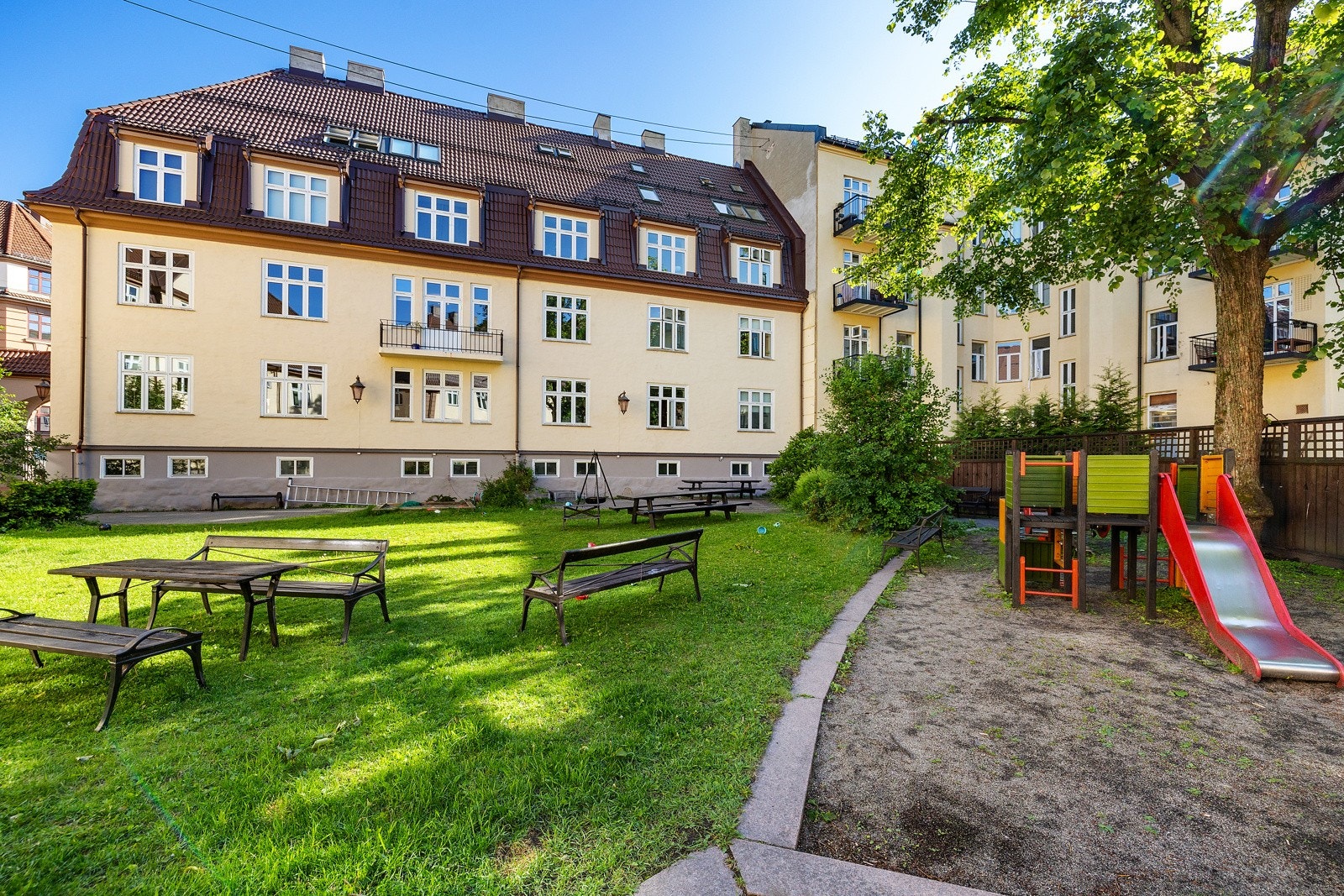 Her finner du flere koselige sittebenker. Galleribilde