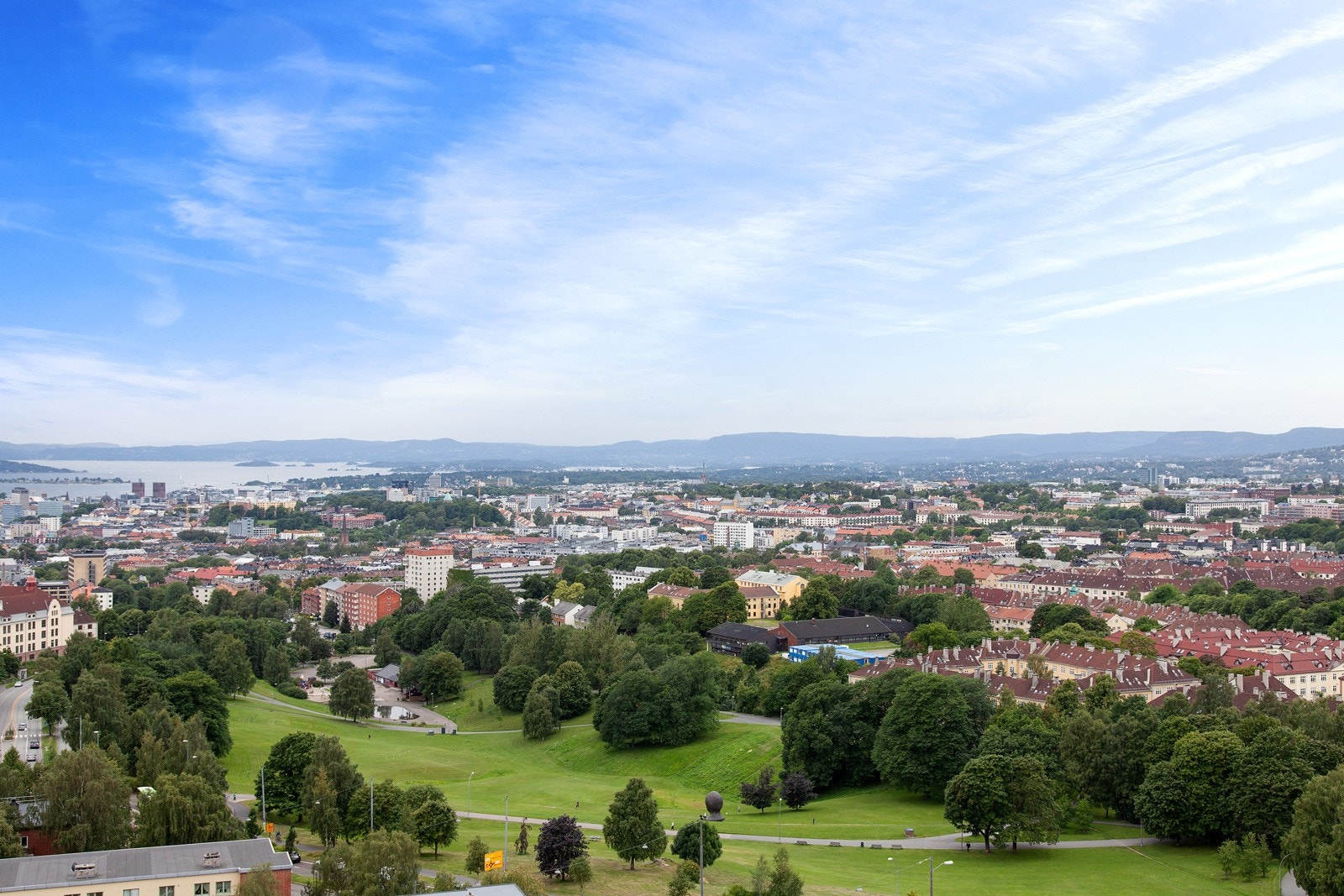 Nærområdet - Flott utsikt fra Torshovdalen. Galleribilde
