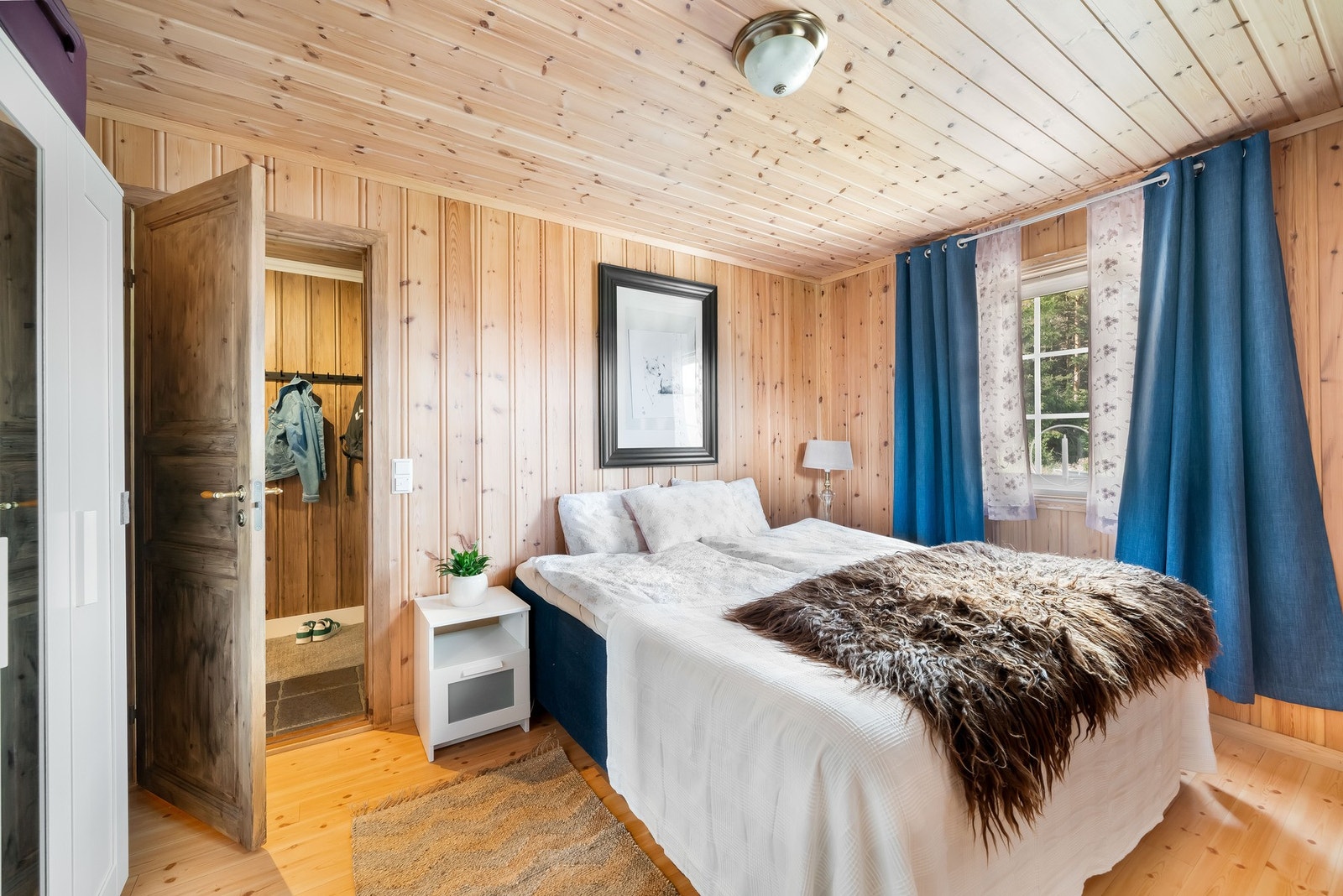 Soverom 1 i første etasje. Galleribilde