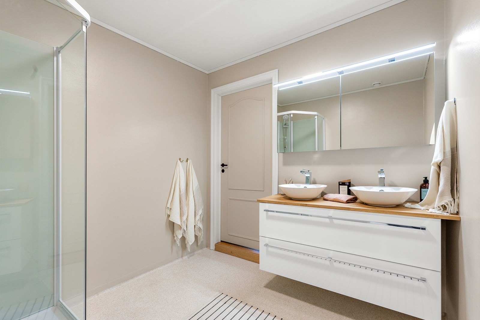 Badet har nyere innredninger Galleribilde