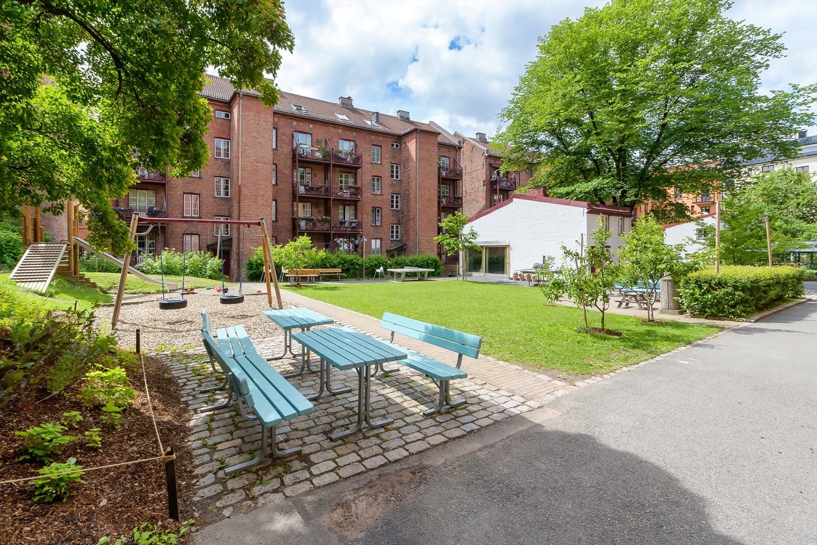 Tøyenhagen Borettslag er et av Oslos mest trivelige nabolag, kjent for sitt vennlige miljø og koselige fellesskap Galleribilde