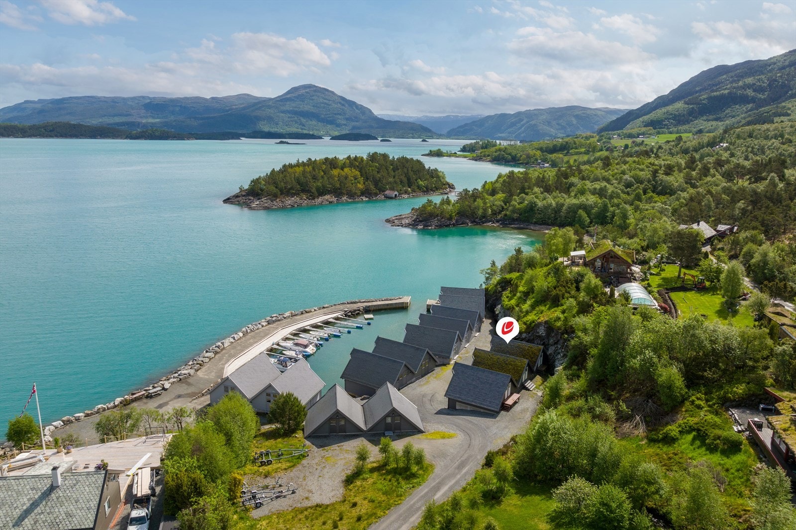 Naustgarasje Galleribilde