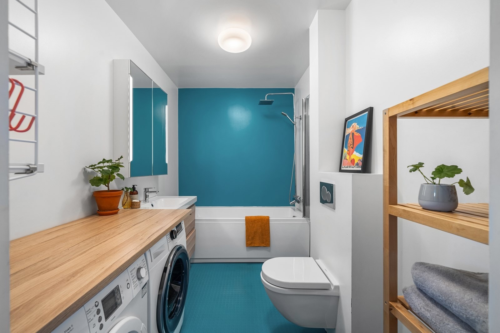 Badet er pusset opp i 2016. Dokumentasjon foreligger. Galleribilde