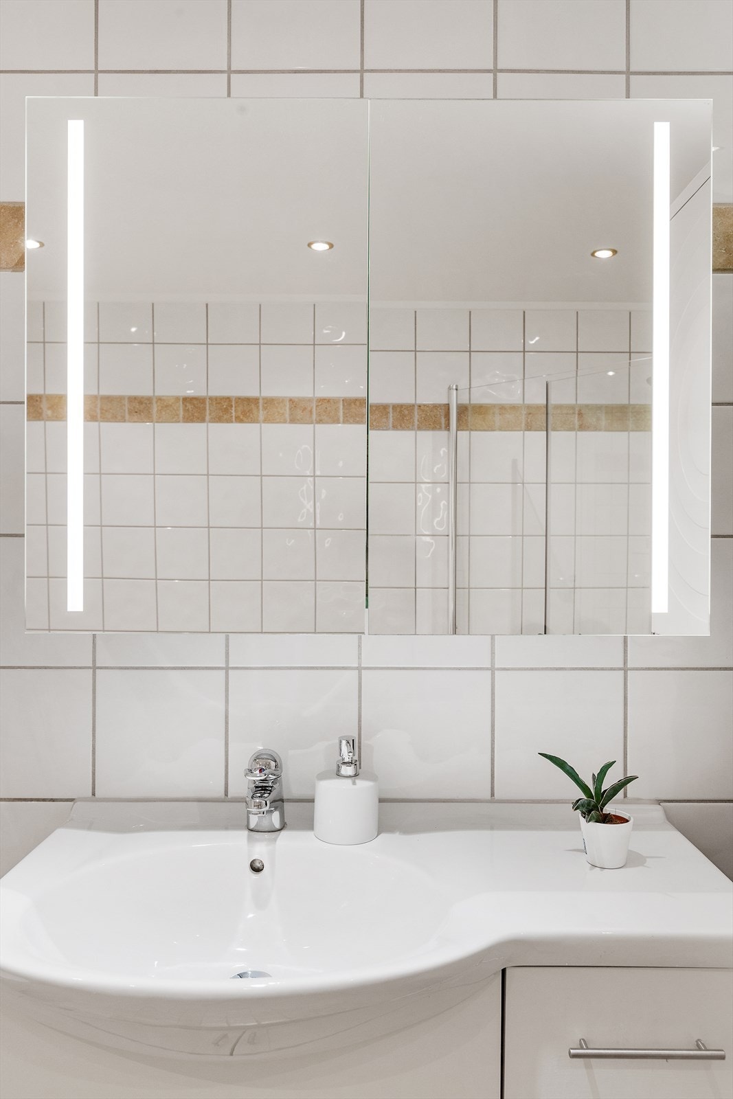 - Det er mekanisk avtrekk på badet - Galleribilde