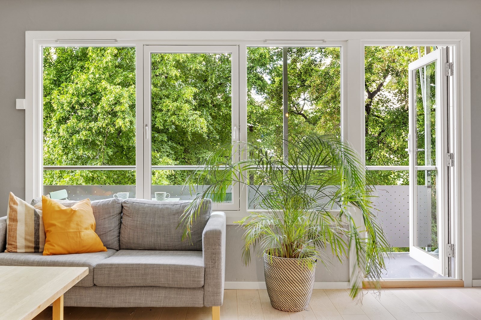 - Varmtvann (a-konto), internett og kabel-tv er inkludert i felleskostnader - Galleribilde