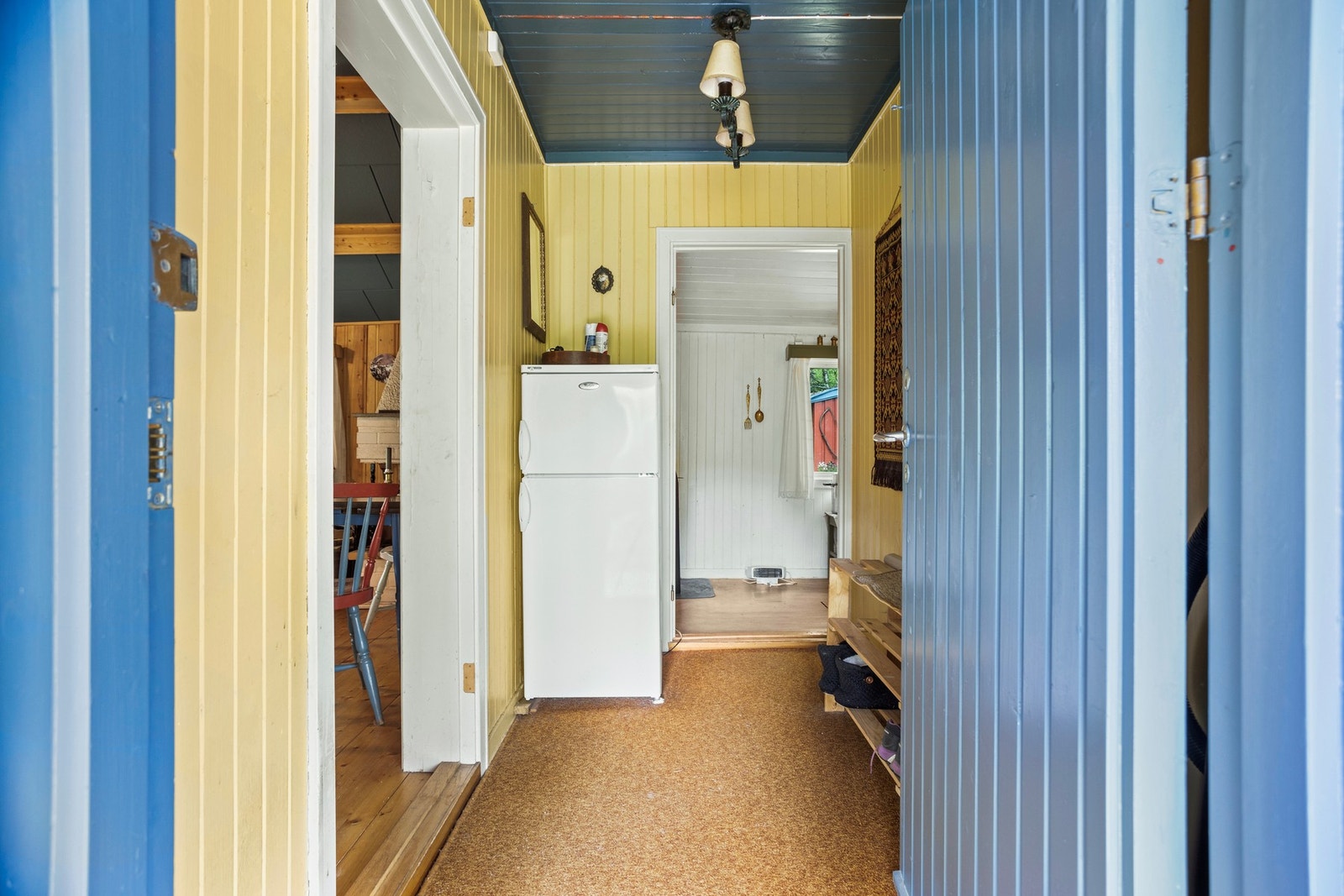 Entré - ca 3,5 kvm Galleribilde