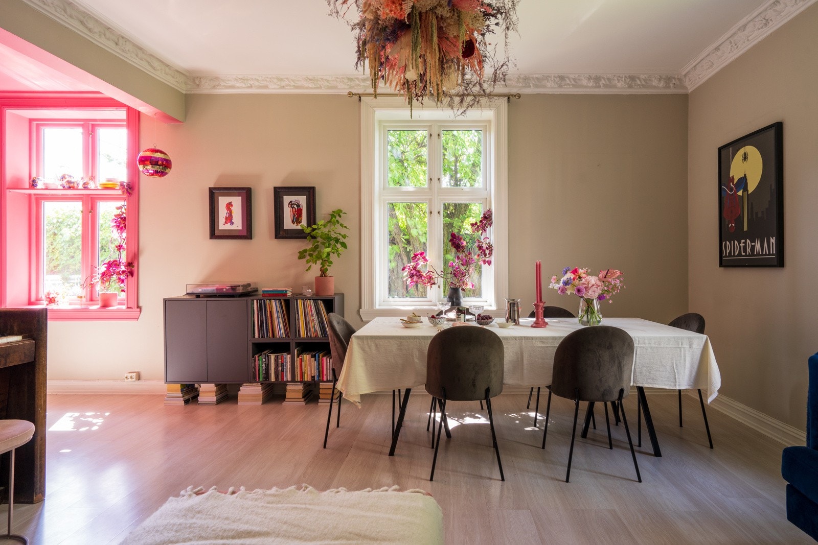 Leiligheten ligger sentralt til i Gamle Oslo med korte avstander til "alt"! Galleribilde