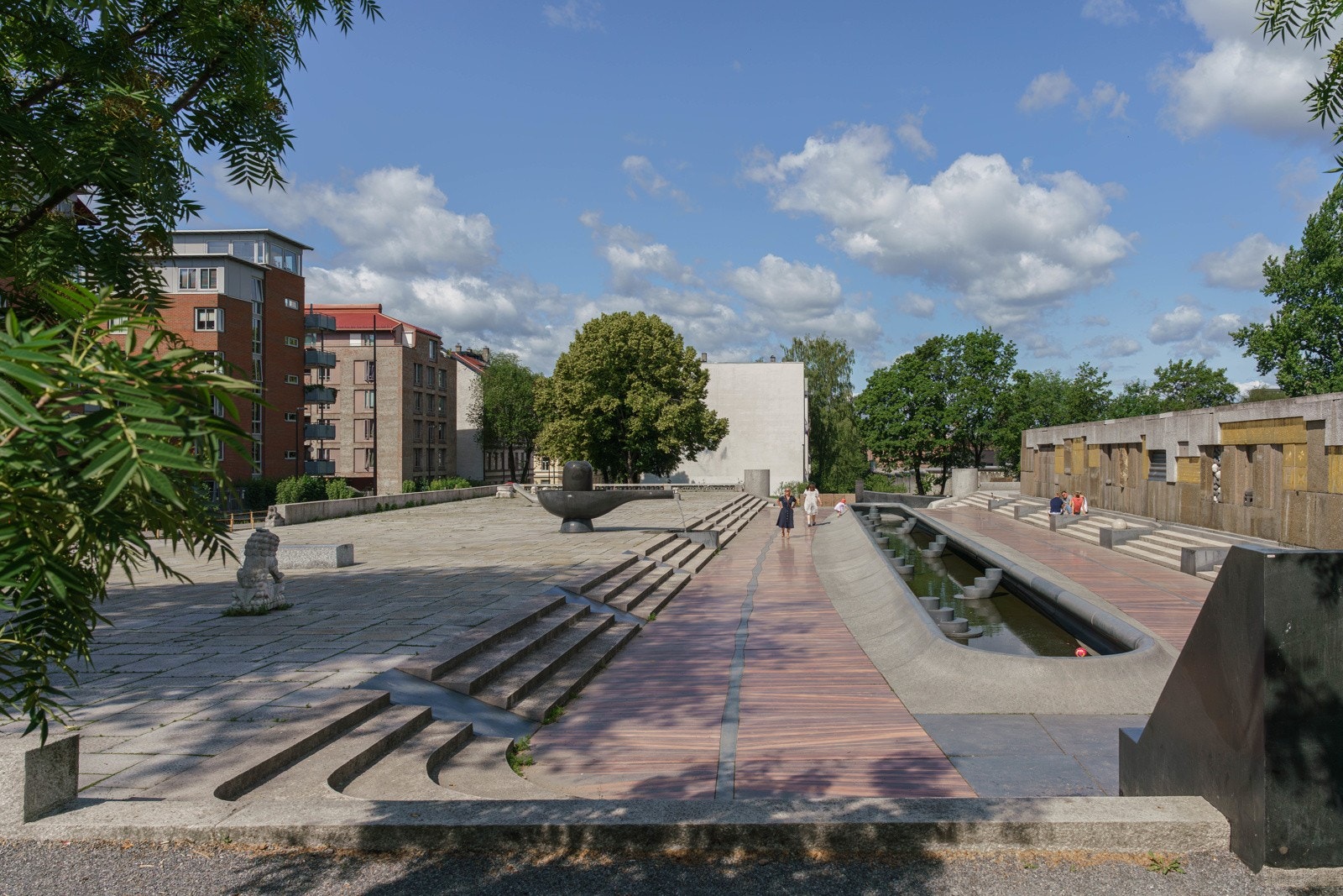 Klosterenga park - en perfekt destinasjon for søndagsturen eller for å komme seg til sentrum. Galleribilde