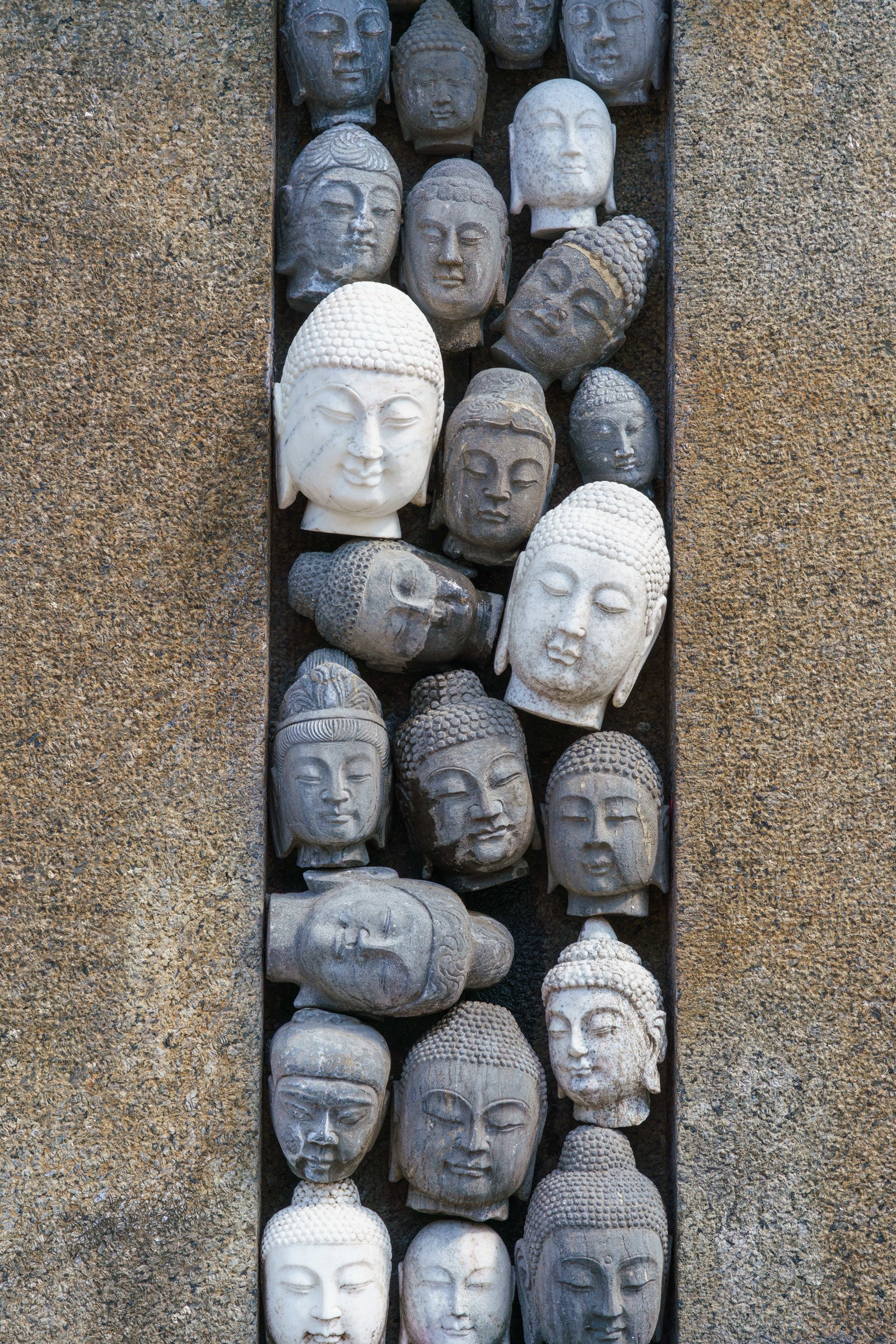 Klosterenga park ligger like over veien for boligen og er en skulptur- og opplevelsespark med kunst, vann og grøntområder for store og små. Galleribilde