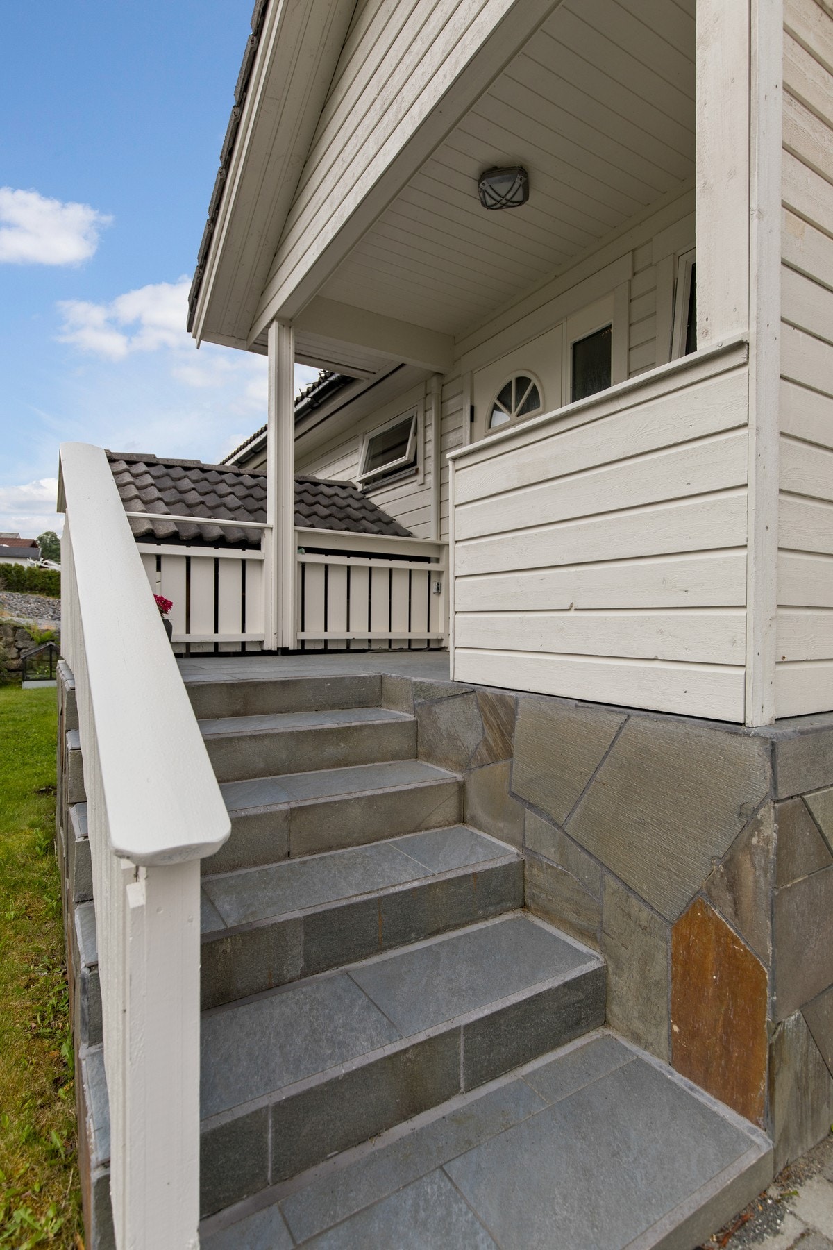 Inngangsparti. Galleribilde