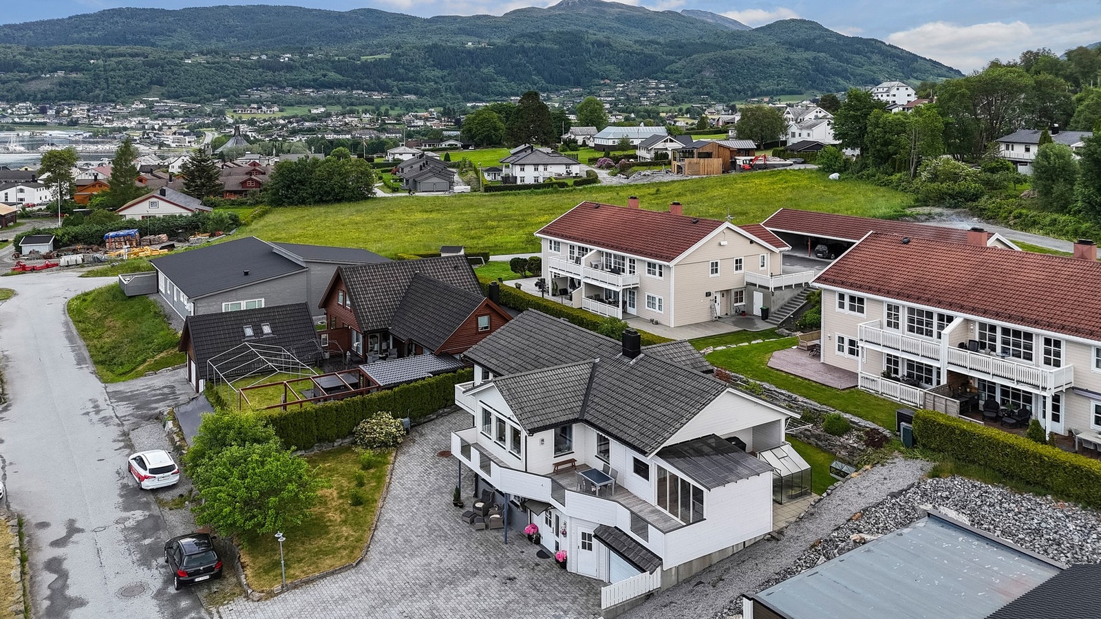 Dronefoto. Galleribilde