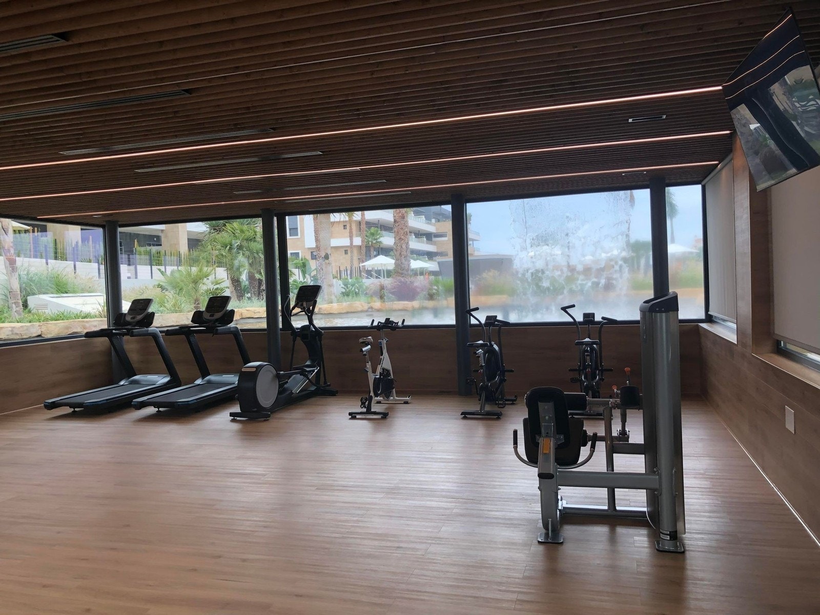 Treningsrom med aircondition. Galleribilde