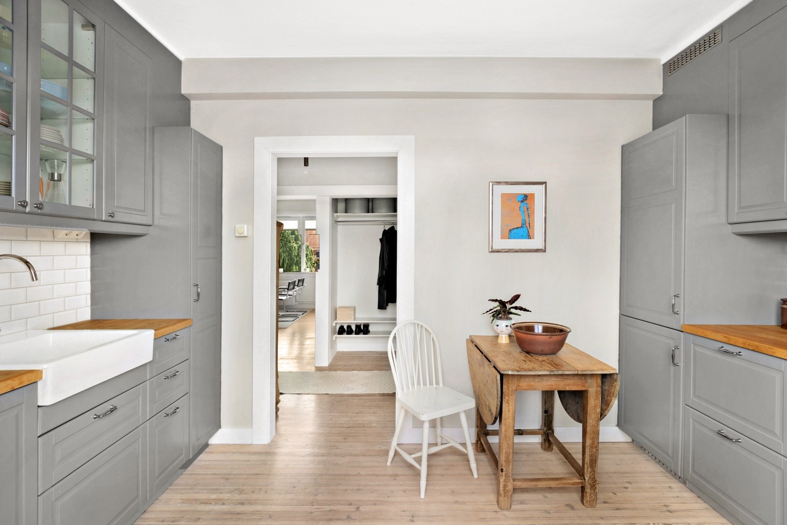 Boligen er gjennomgående i bygget. Galleribilde