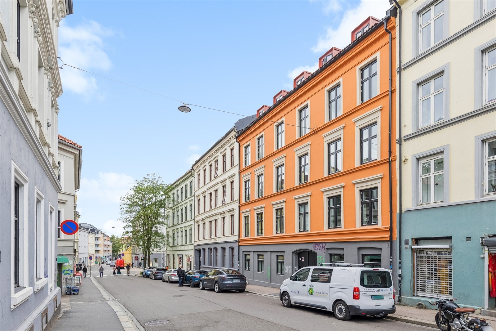 Velkommen til Tøyengata. Leiligheten har en sentral beliggenhet med nærhet til "alt". Galleribilde