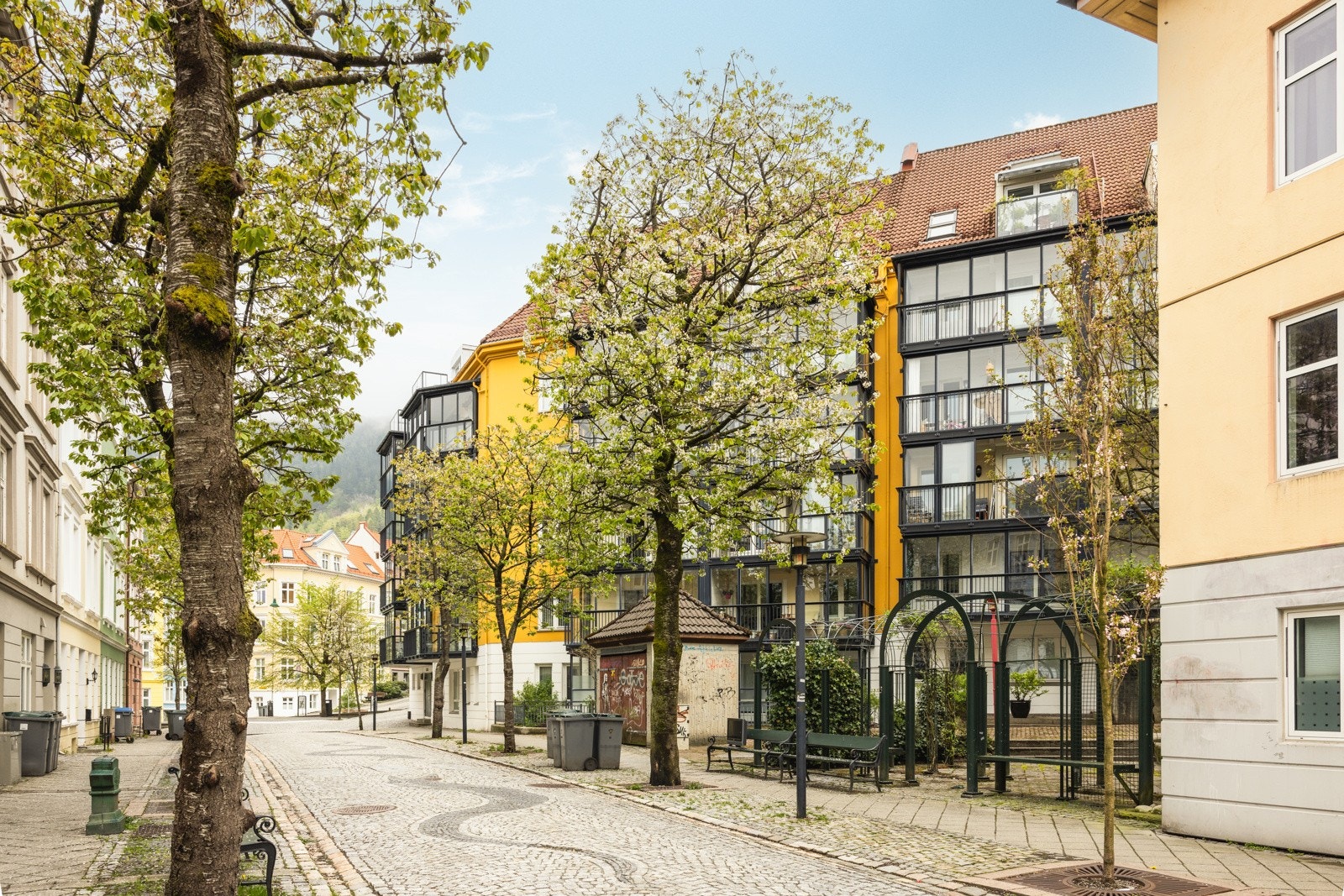Når man spaserer fra Helgesens gate får man et herlig stykket av Bergens bolighistorie. Galleribilde