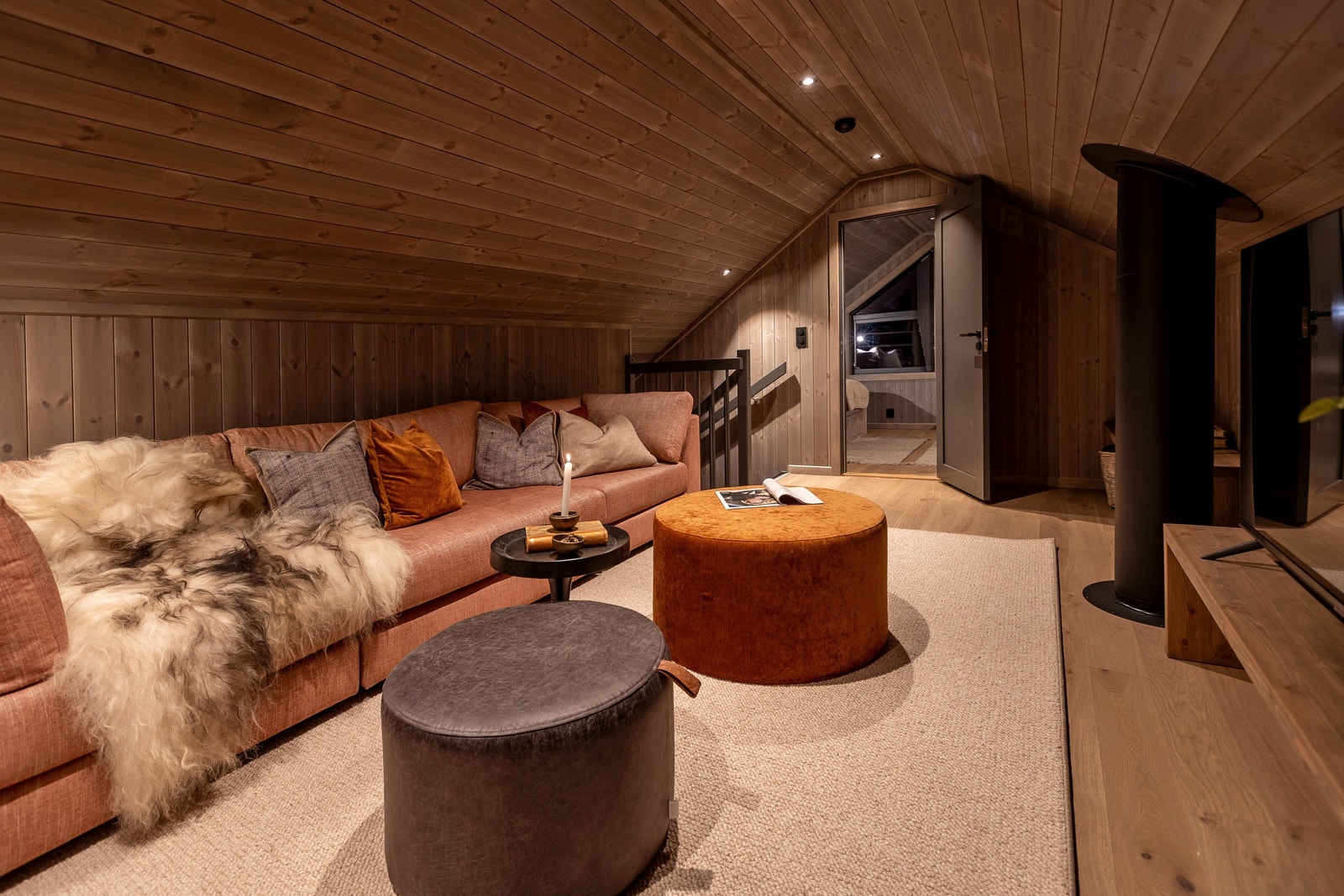 Loftstue - leveranse i avbildet hytte avviker fra standard leveranse Galleribilde