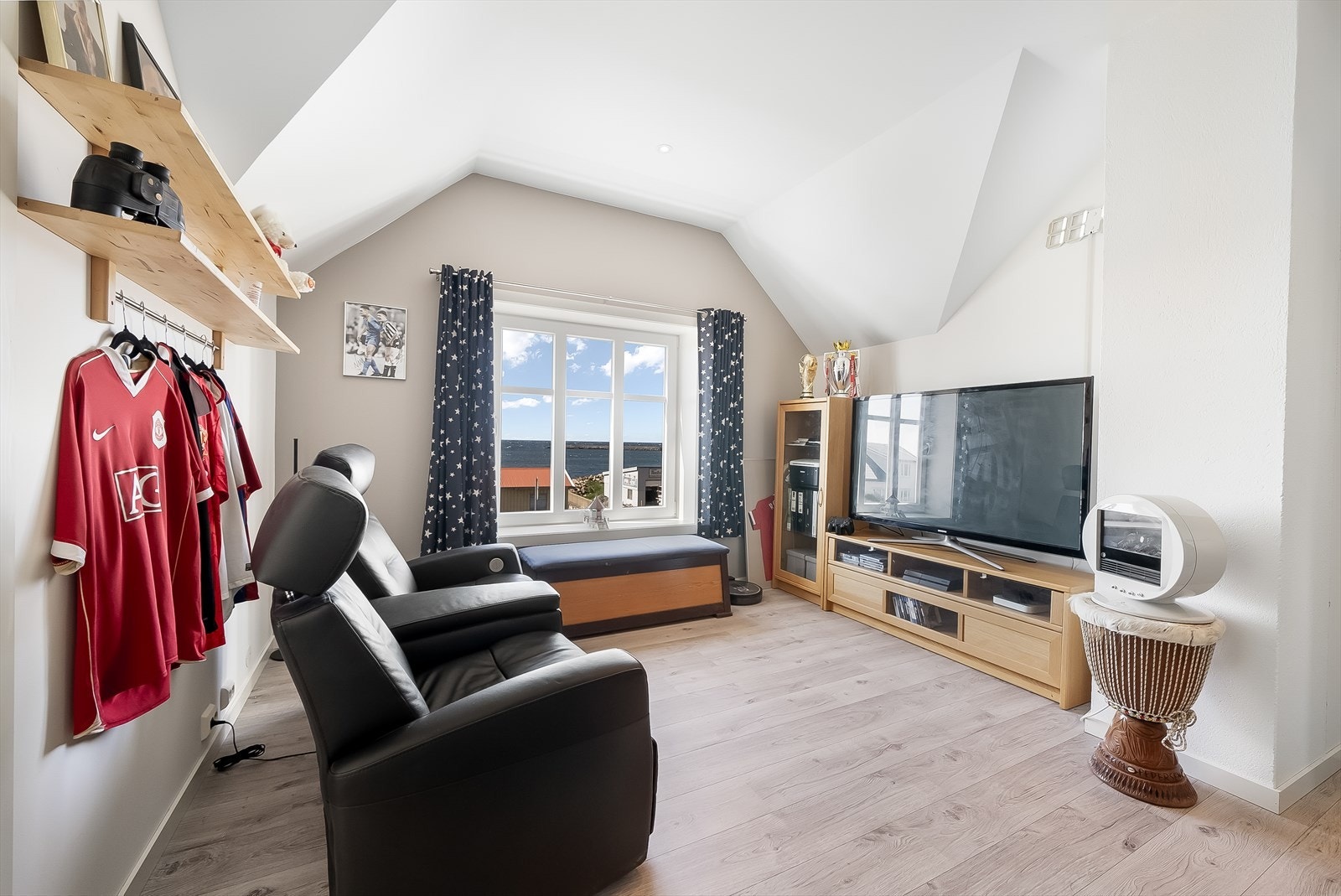 Loftstue Galleribilde